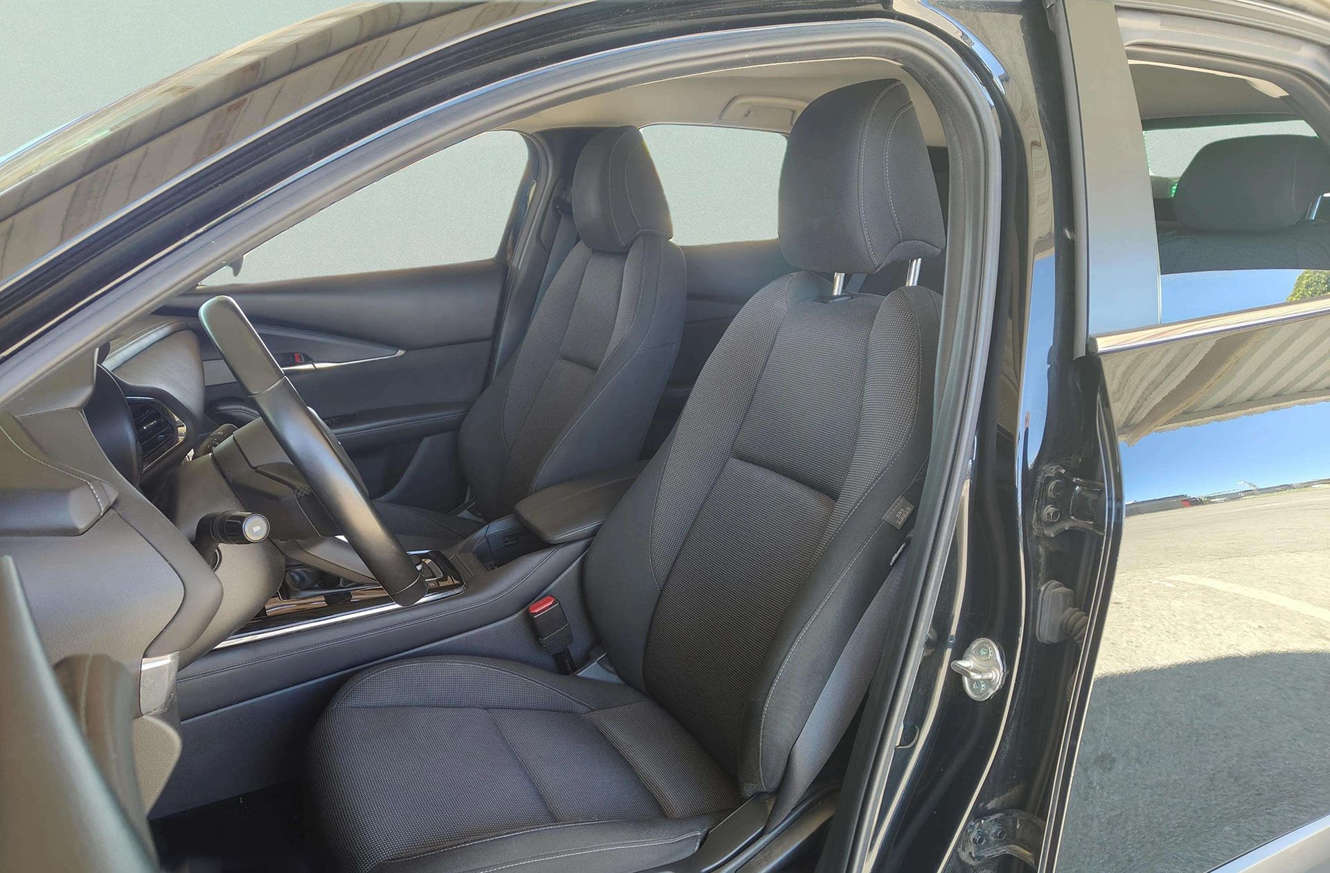 Mazda CX-30 2.0 Skyactiv-X Evolution 2WD - foto 9