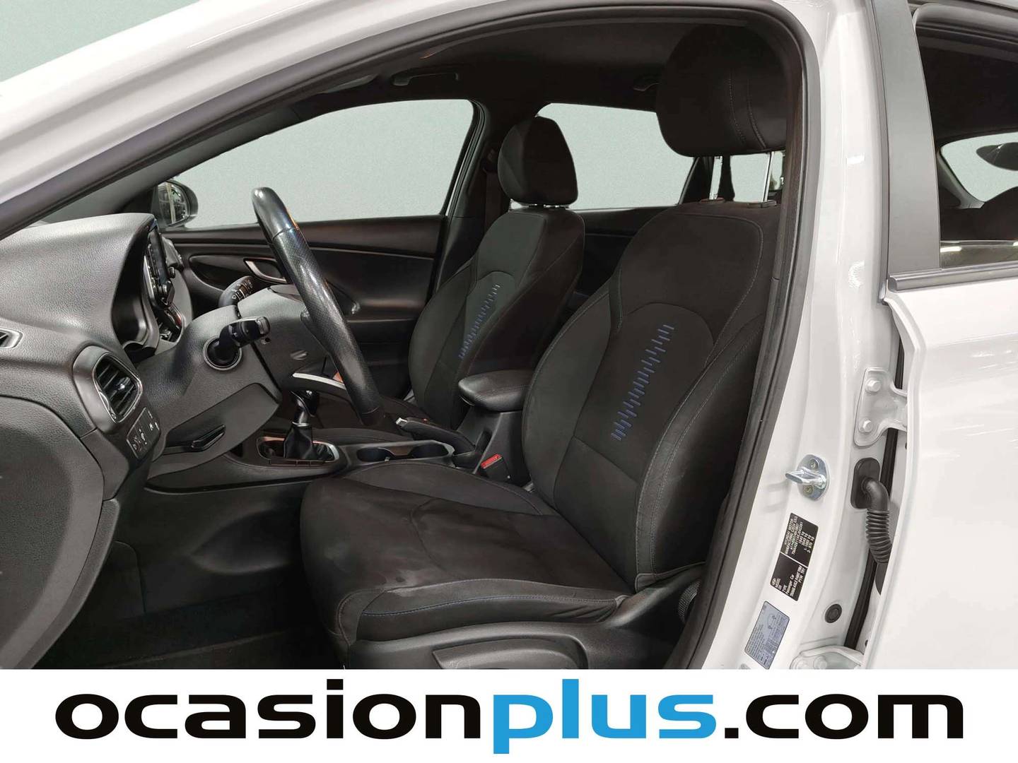 Foto Hyundai i30 Hyundai i30 CW CW 1.0 TGDI Go! (120 CV)