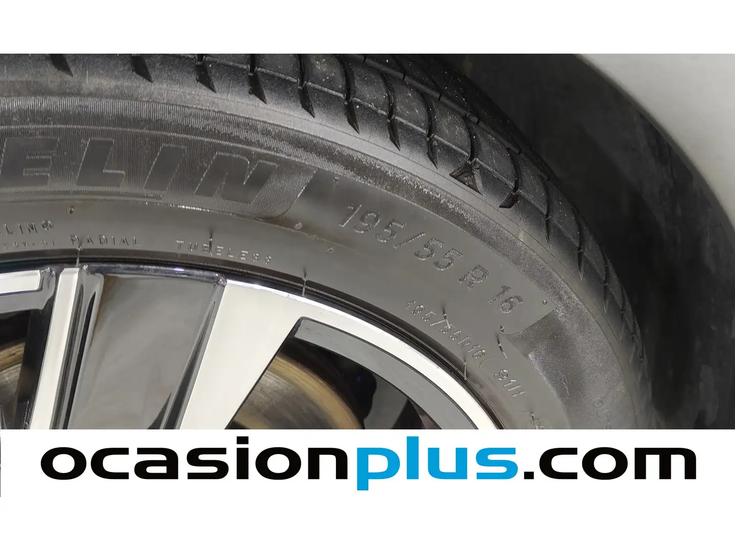 Foto Peugeot 208 Peugeot 208 PureTech 100 Allure (100 CV)