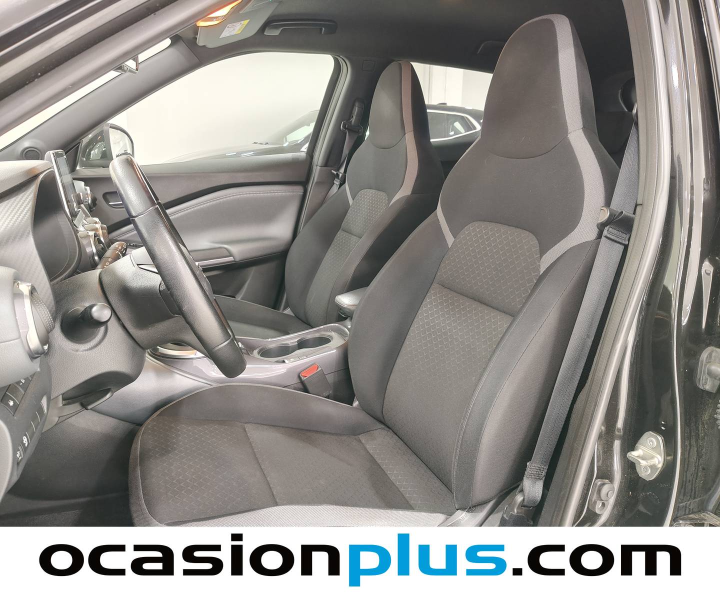 Foto asientos delanteros Nissan JUKE Nissan Juke DIG-T N-Connecta 4x2 (114 CV)