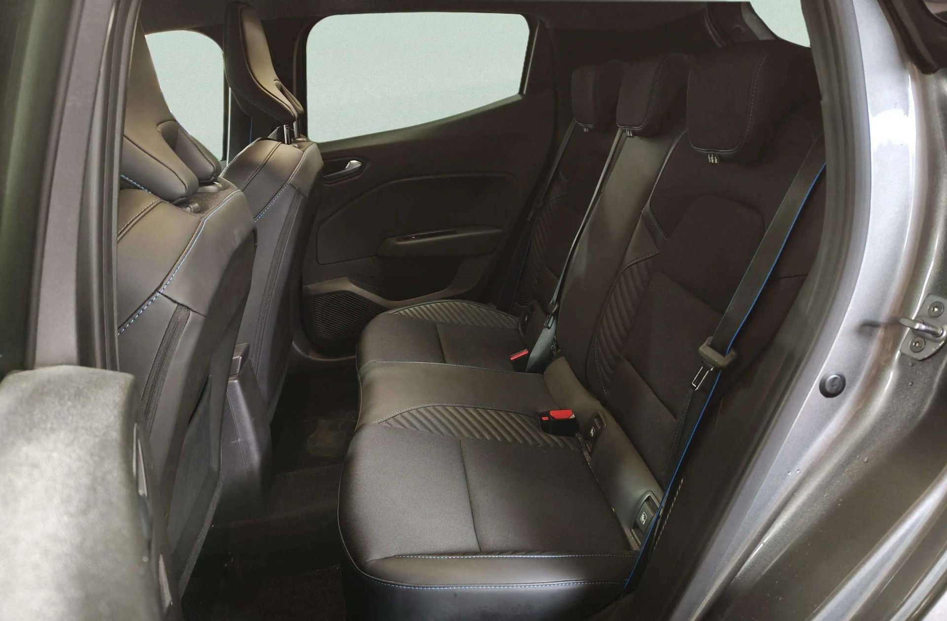 Renault Clio Esprit Alpine E-Tech - foto 14