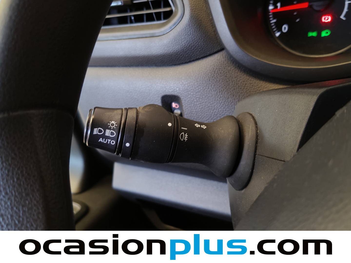 Equipamiento del Renault Master Renault Master Furgon L3H2 3500 Blue dCi (135 CV)