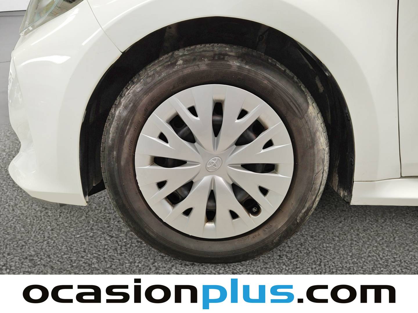 Toyota Yaris Toyota Yaris 1.0 Active (69 CV) manual