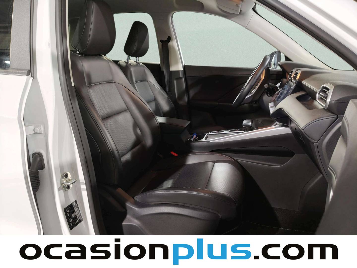 MG ZS MG ZS 1.5 Hybrid+ Luxury (197 CV) híbrido