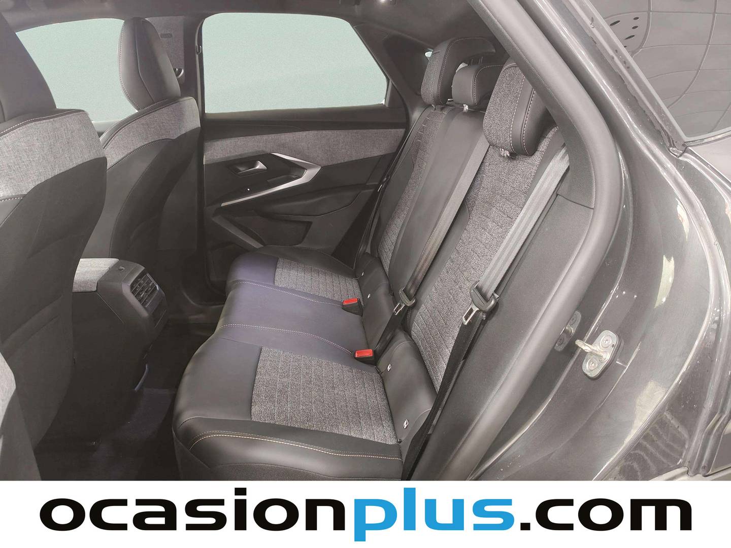 Foto asientos traseros Peugeot 3008 Hybrid Peugeot 3008 Hybrid 145 Allure eDCS6 (145 CV)