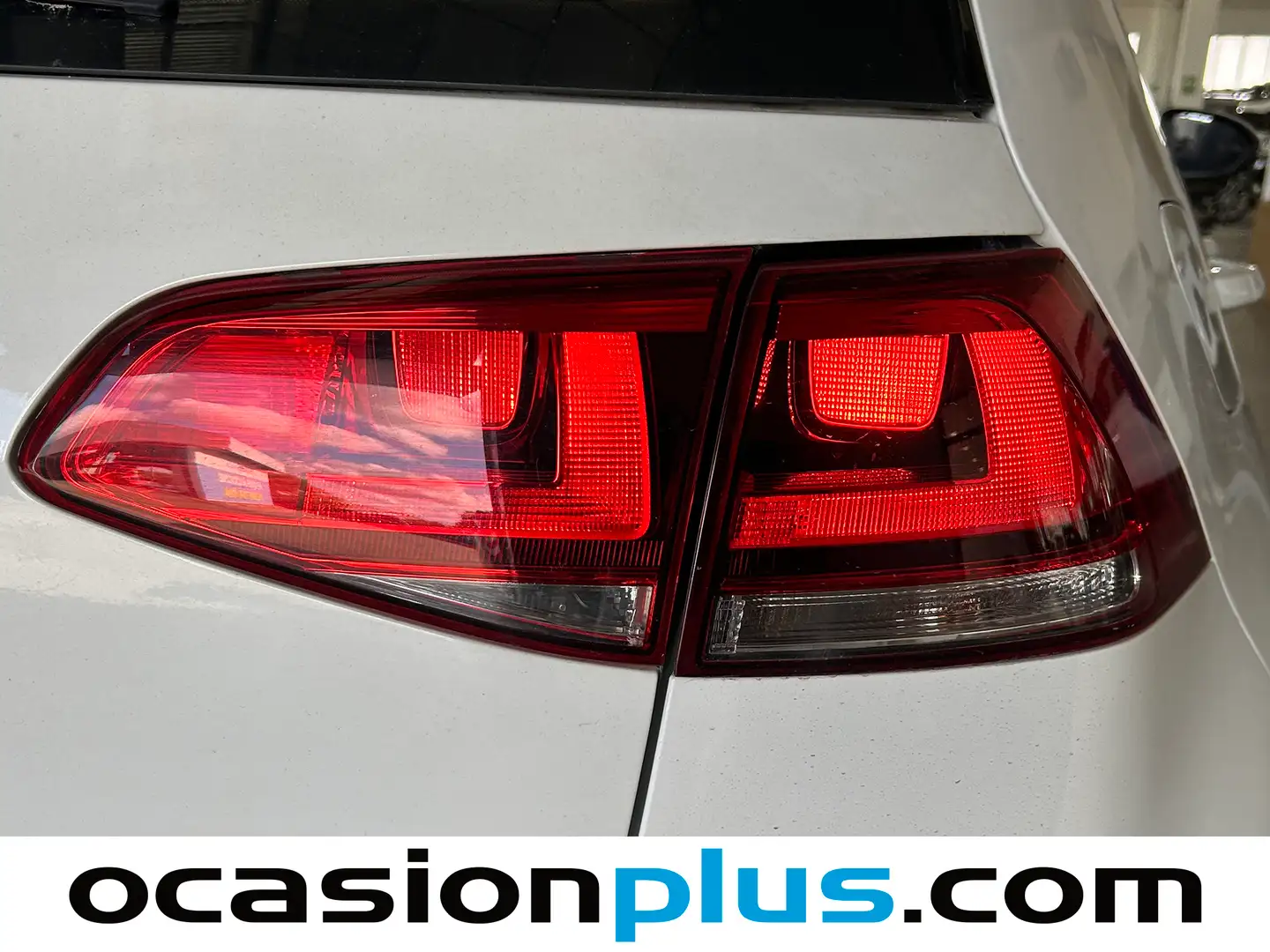 Foto Volkswagen Golf Volkswagen Golf Sport 1.4 TSI BMT 140 ACT Tech (140 CV) DSG Pack R-Line