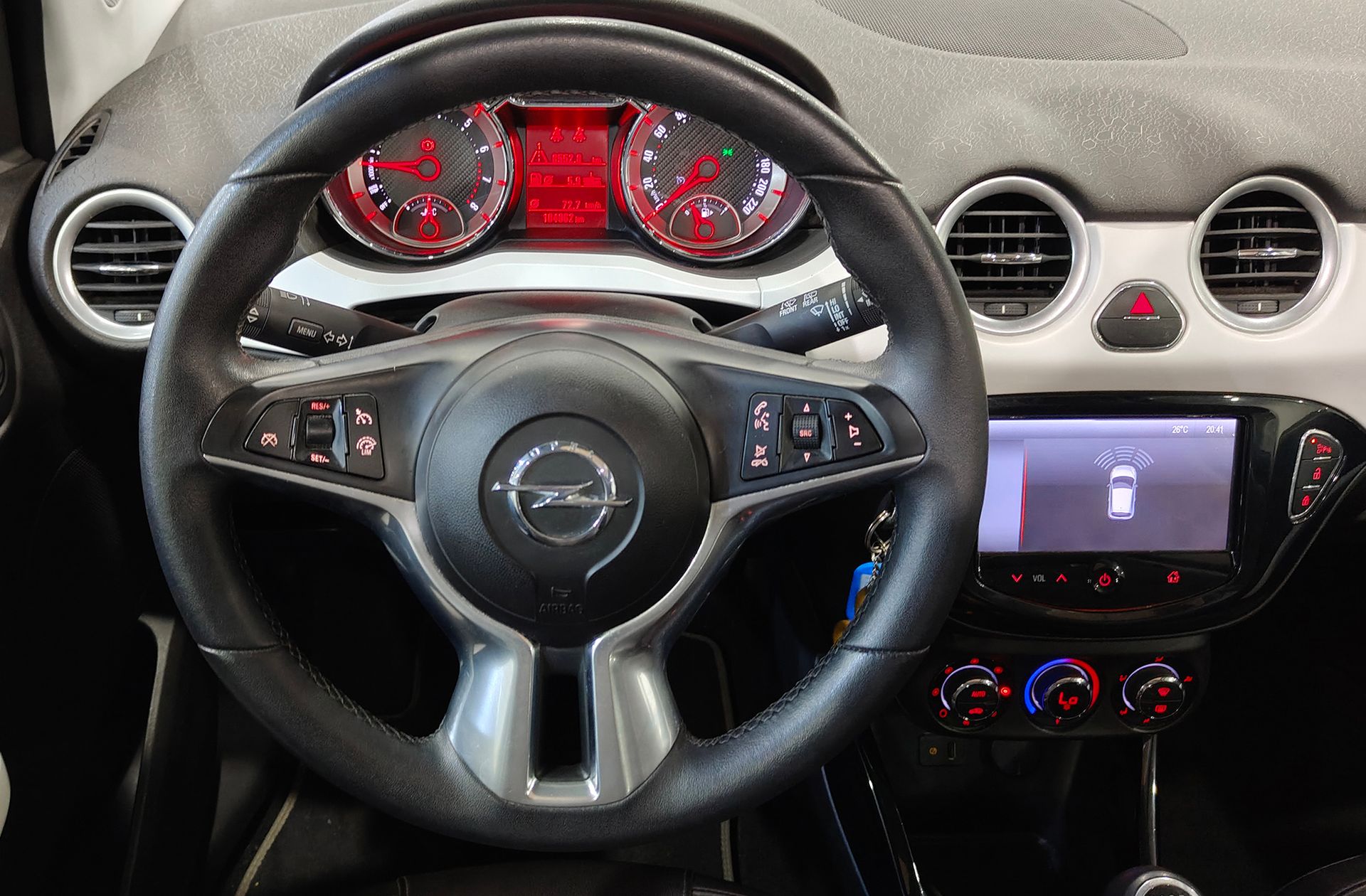 Opel Adam 1.0 XFT Rocks - foto 24