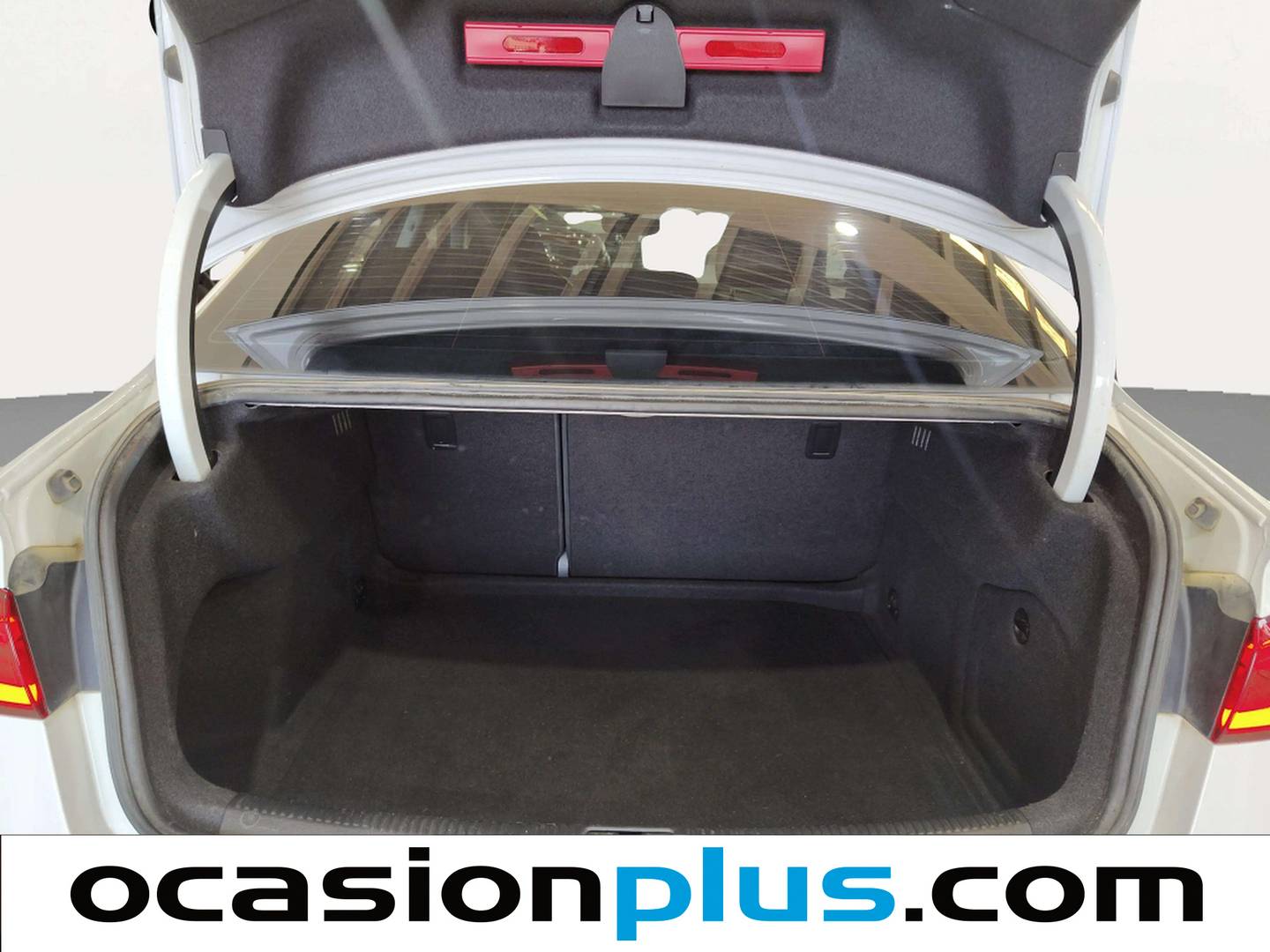 Fotos maletero Audi A3 Audi A3 Sedan S line edition 1.6 TDI clean diesel  (110 CV)