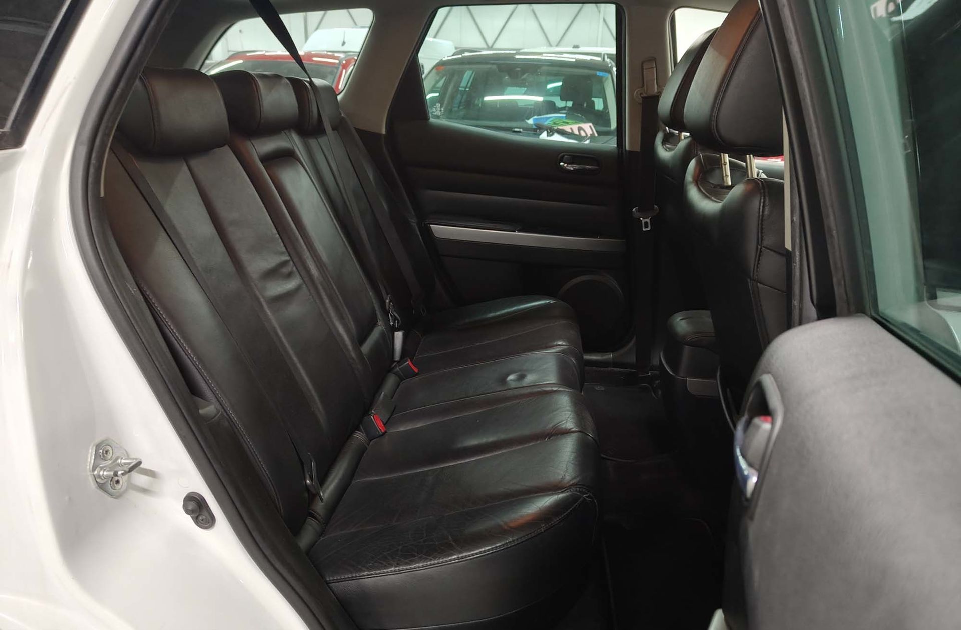 Mazda CX-7 2.2 Crtd Luxury - foto 16
