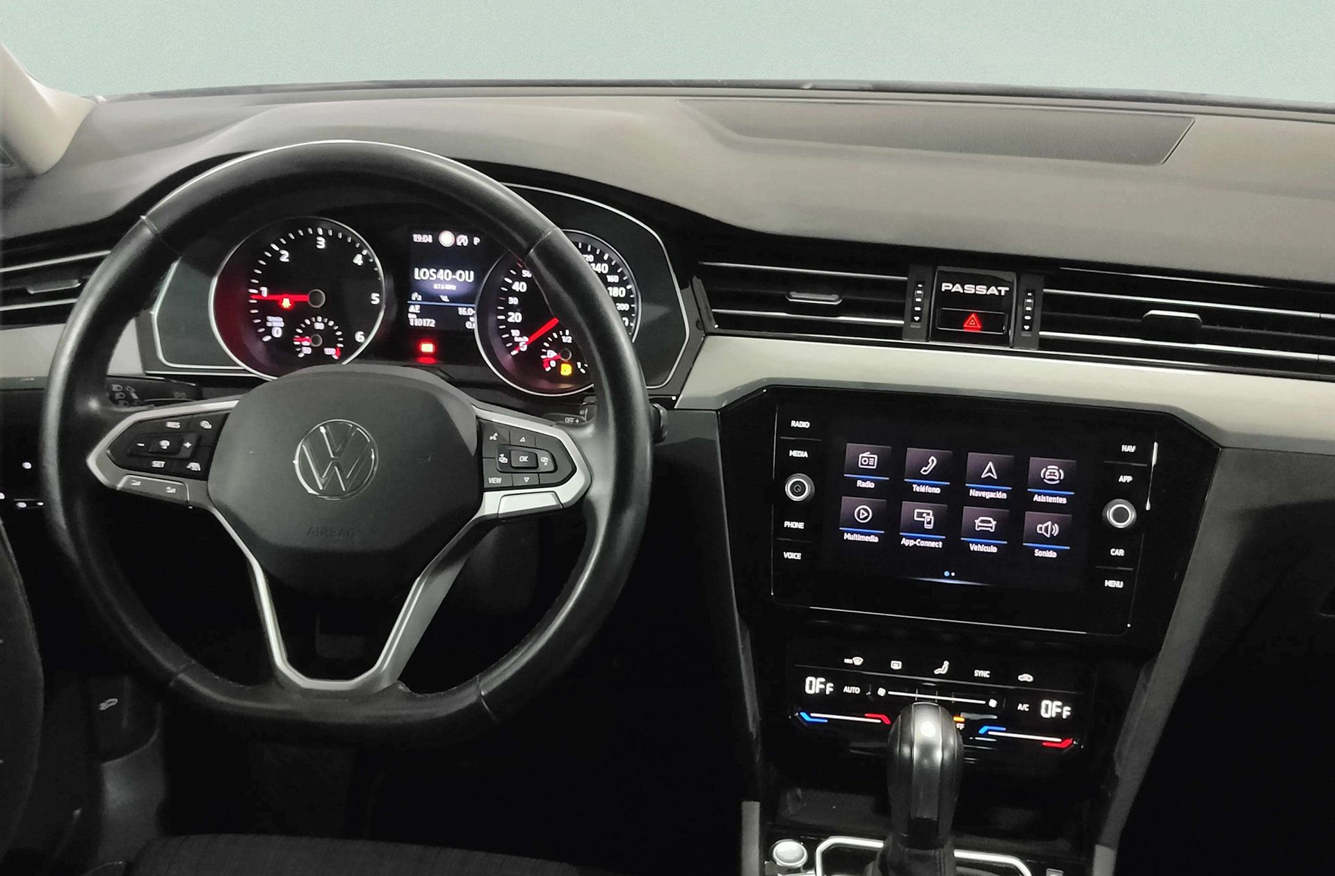 Volkswagen Passat 2.0 TDI DSG - foto 6