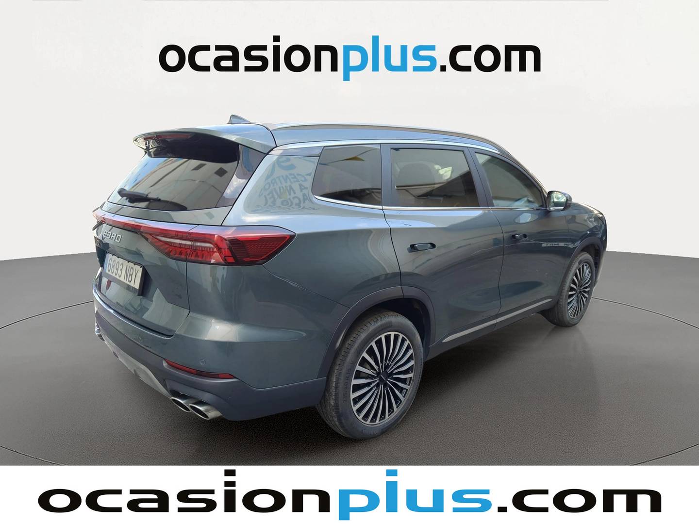 Foto trasera EBRO S800 EBRO S800 1.6 TGDI Premium DCT (147 CV) 7 Plaza derecha