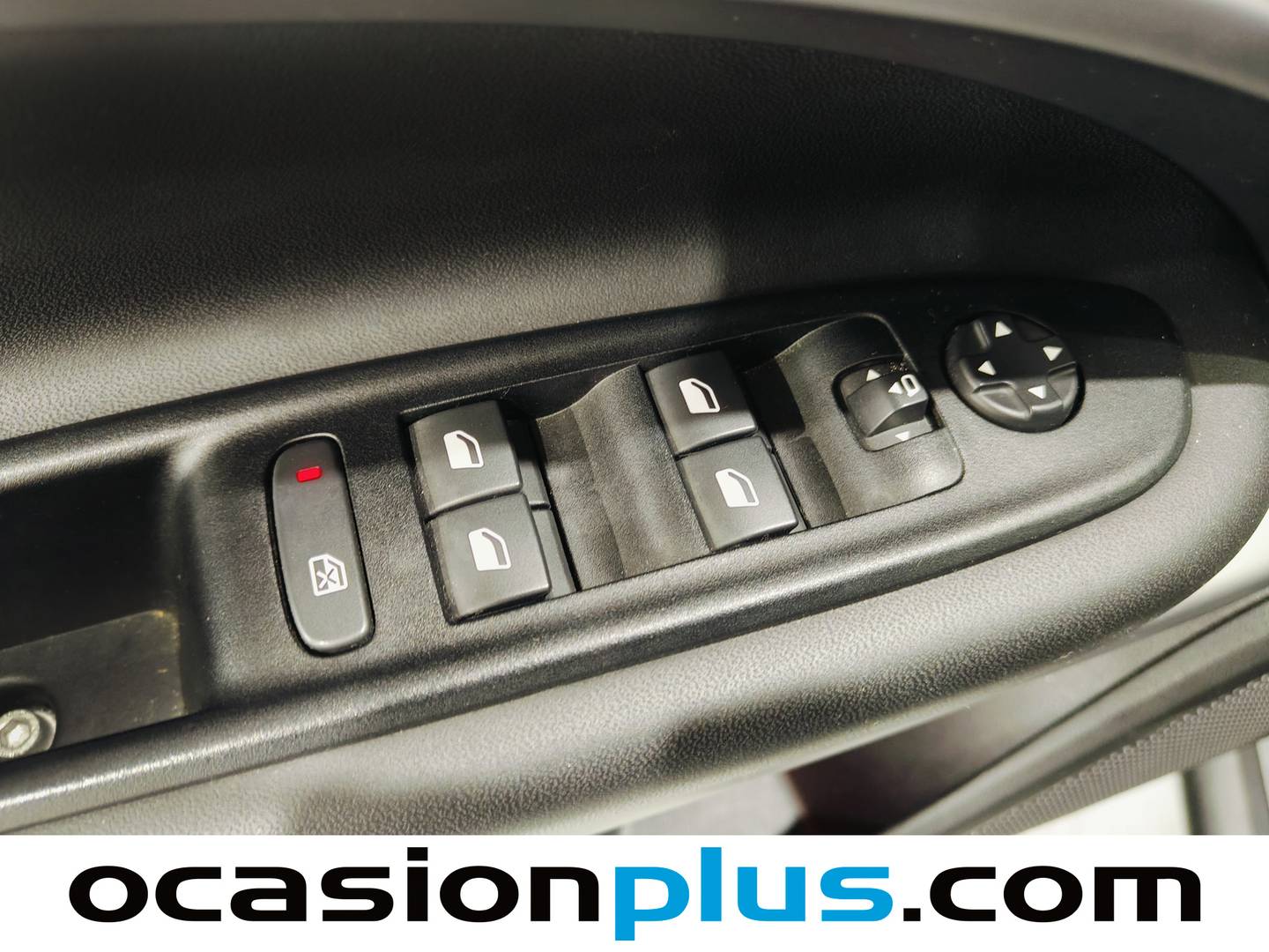 Foto Jeep Avenger Jeep Avenger 1.2 G Summit (100 CV)