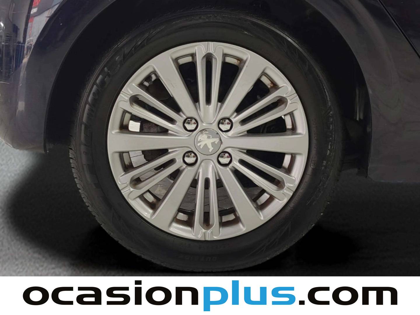 Peugeot 208 Peugeot 208 BlueHDi 100 Allure (100 CV) manual