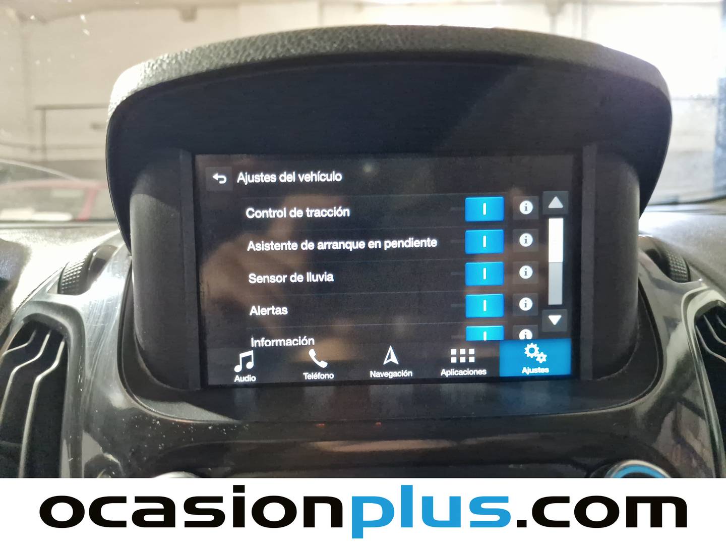 Equipamiento del Ford Tourneo Courier Ford Tourneo Courier 1.0 EcoBoost Titanium (100 CV)