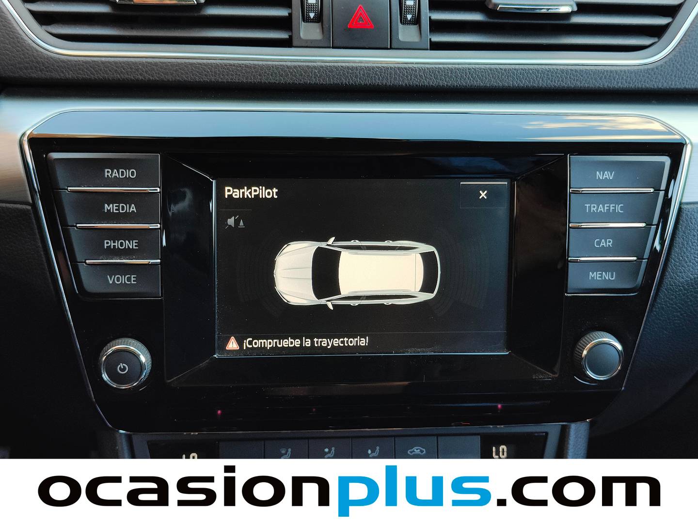 Extras del Skoda Superb Skoda Superb Combi 2.0 TDI Ambition (150 CV)