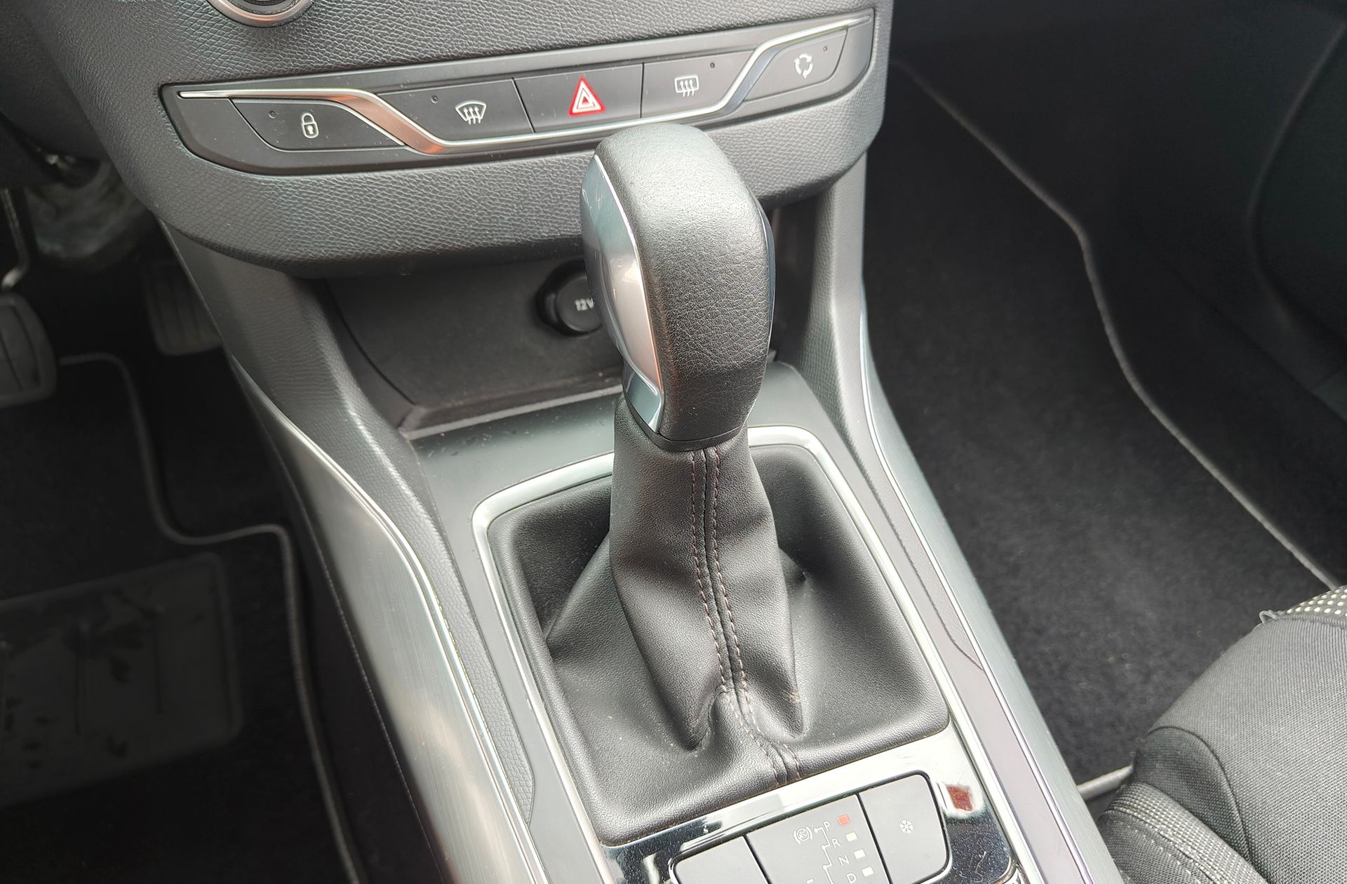 Peugeot 308 SW 2.0 BlueHDi Allure - foto 5