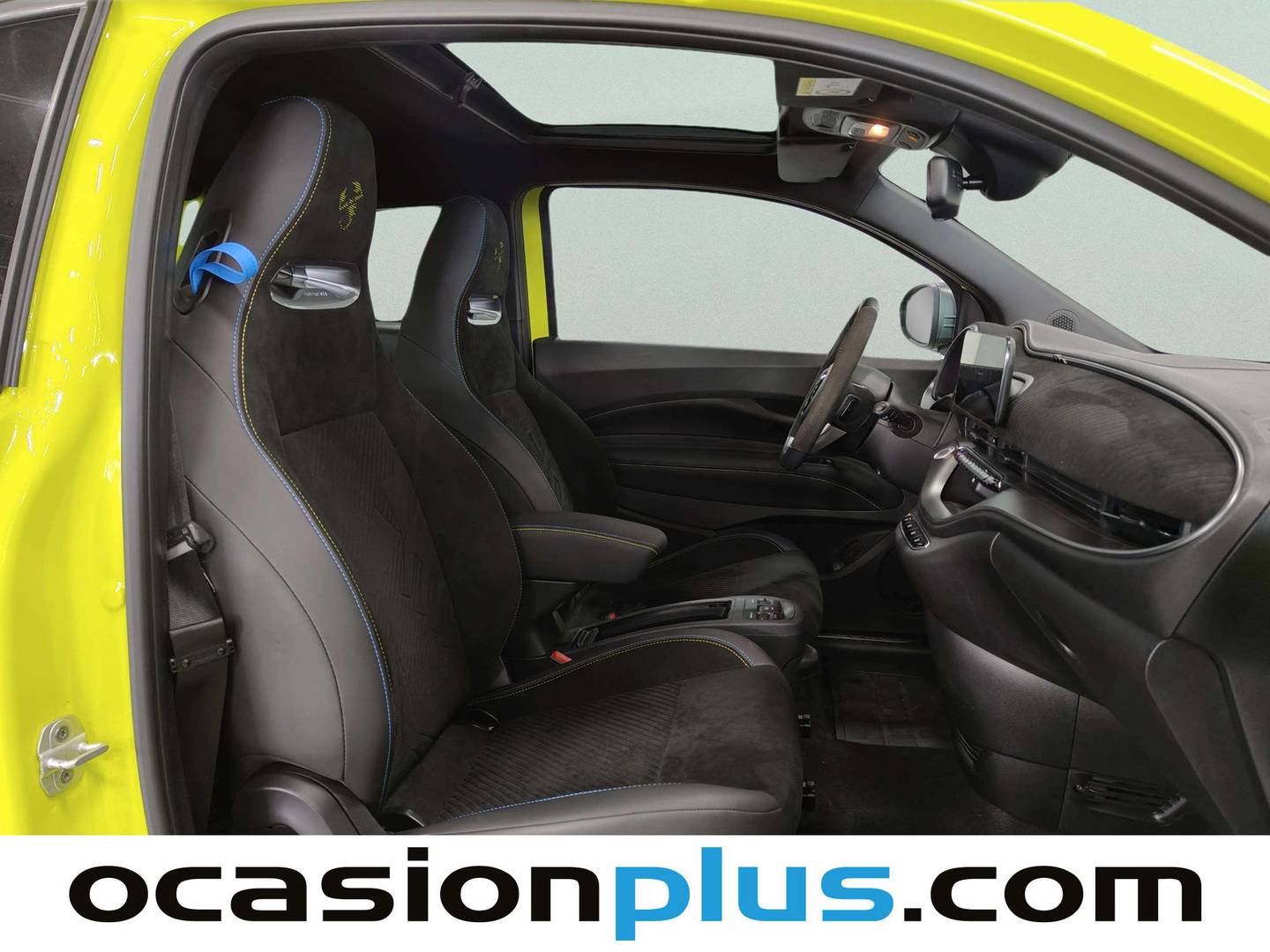 Abarth 500 Abarth 500e 42kwh Scorpionissima (155 CV) de segunda mano