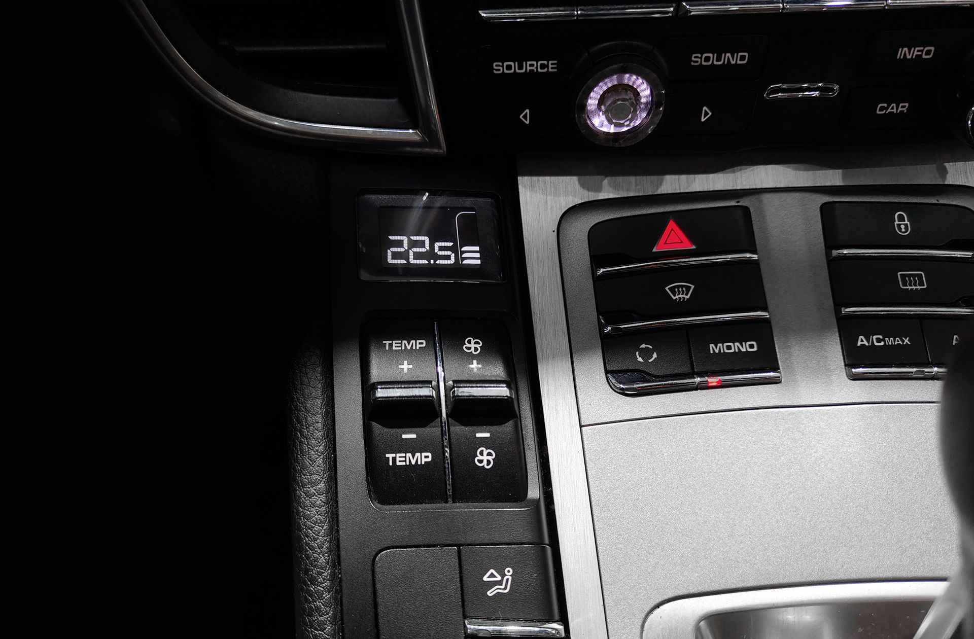 Porsche Panamera 3.0 TD - foto 35
