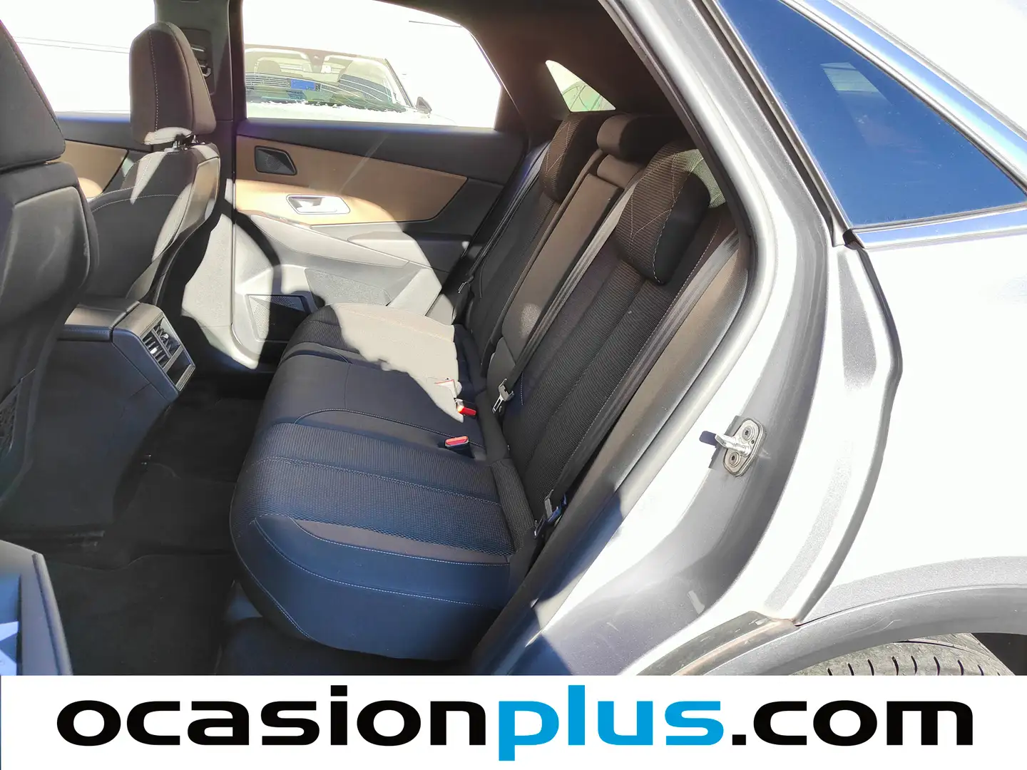 Foto DS DS 7 Crossback DS DS7 Crossback BlueHDi 130 DE Bastille + AT (130 CV)