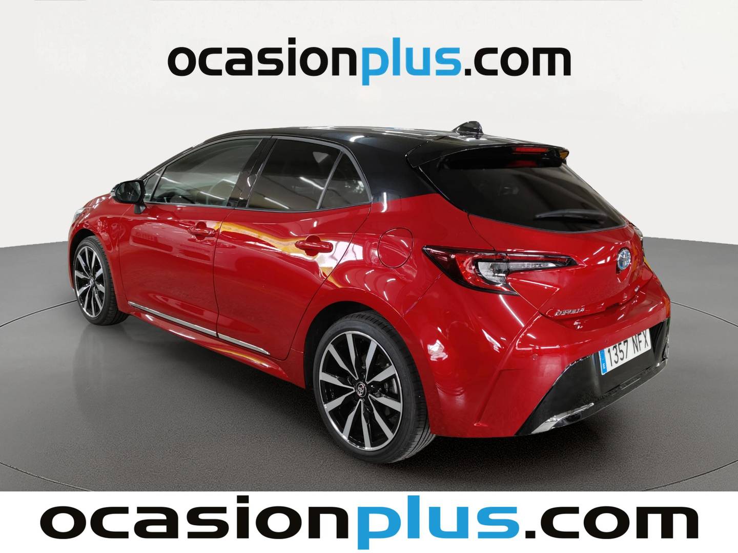 Foto trasera Toyota Corolla Toyota Corolla 140H Style Edition (140 CV) izquierda