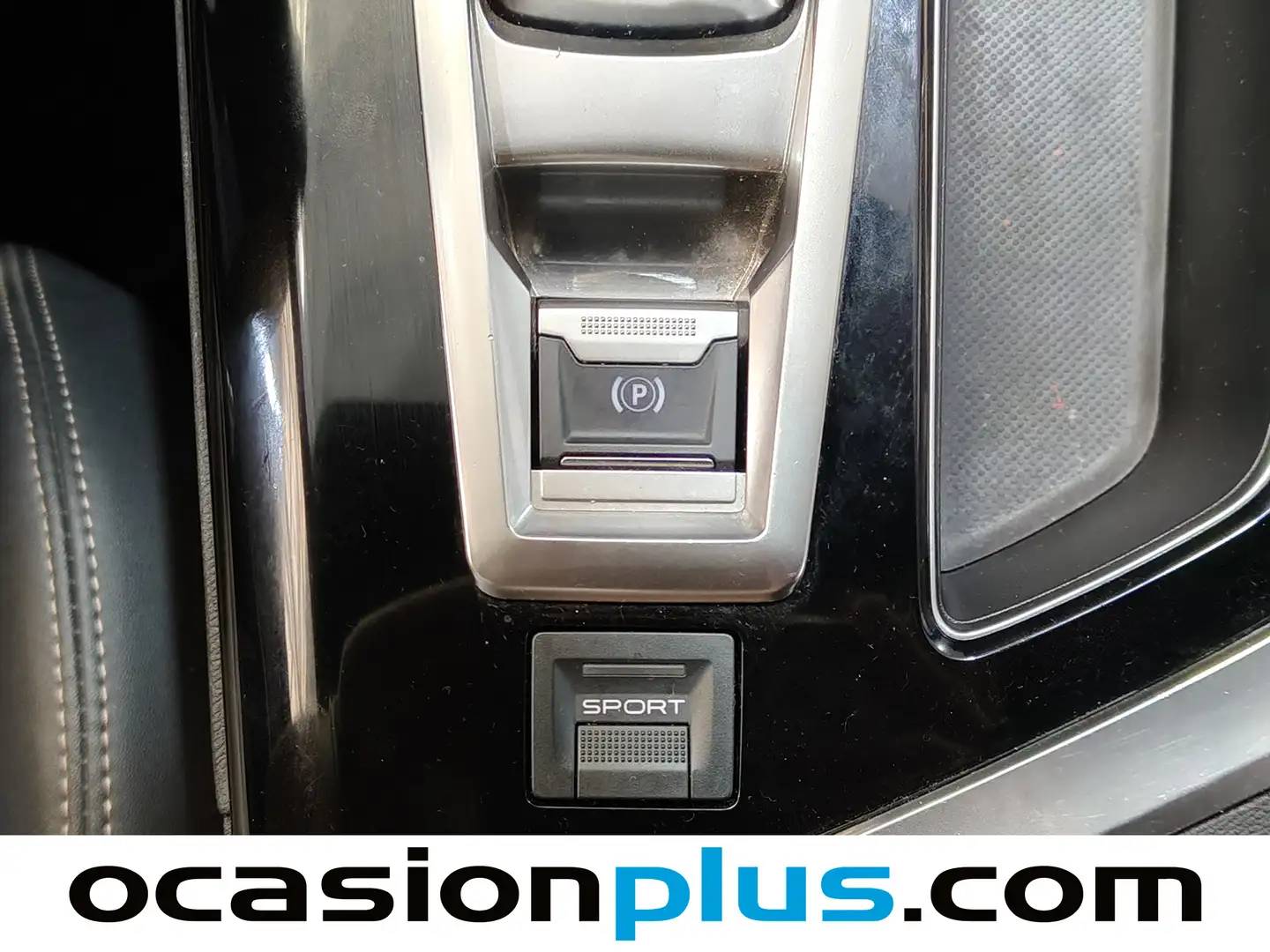 Foto Peugeot 3008 Peugeot 3008 BlueHDi 180 S&S GT EAT8 (180 CV)