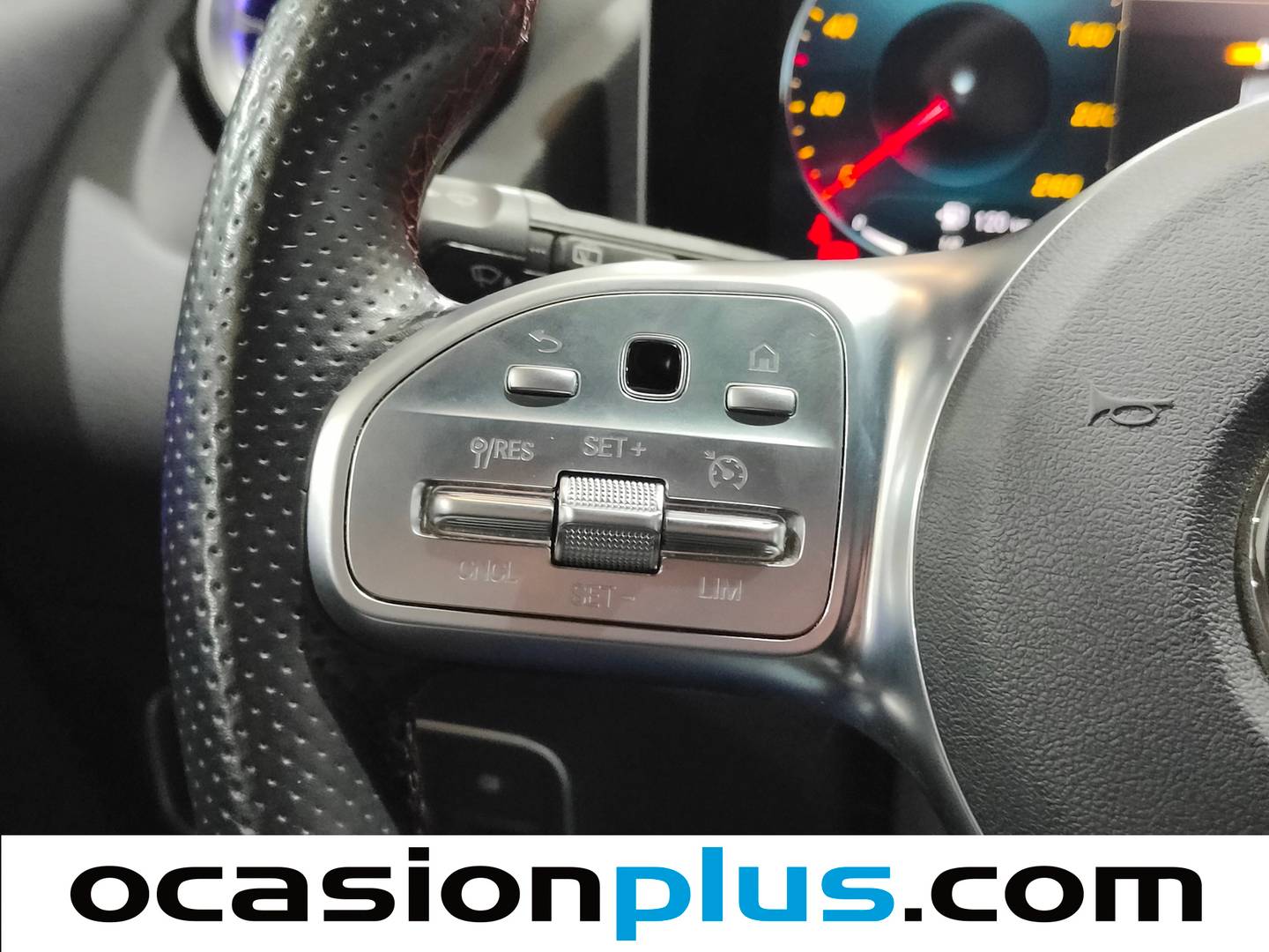 Foto Mercedes GLA Mercedes-Benz GLA 200 d (150 CV) Pack AMG