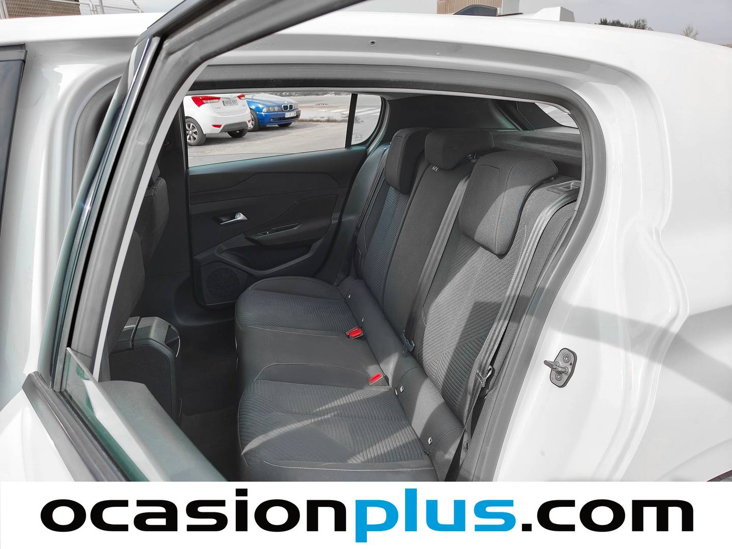 Foto asientos traseros Peugeot 308 Peugeot 308 Active Pack BlueHDi S&S (130 CV)