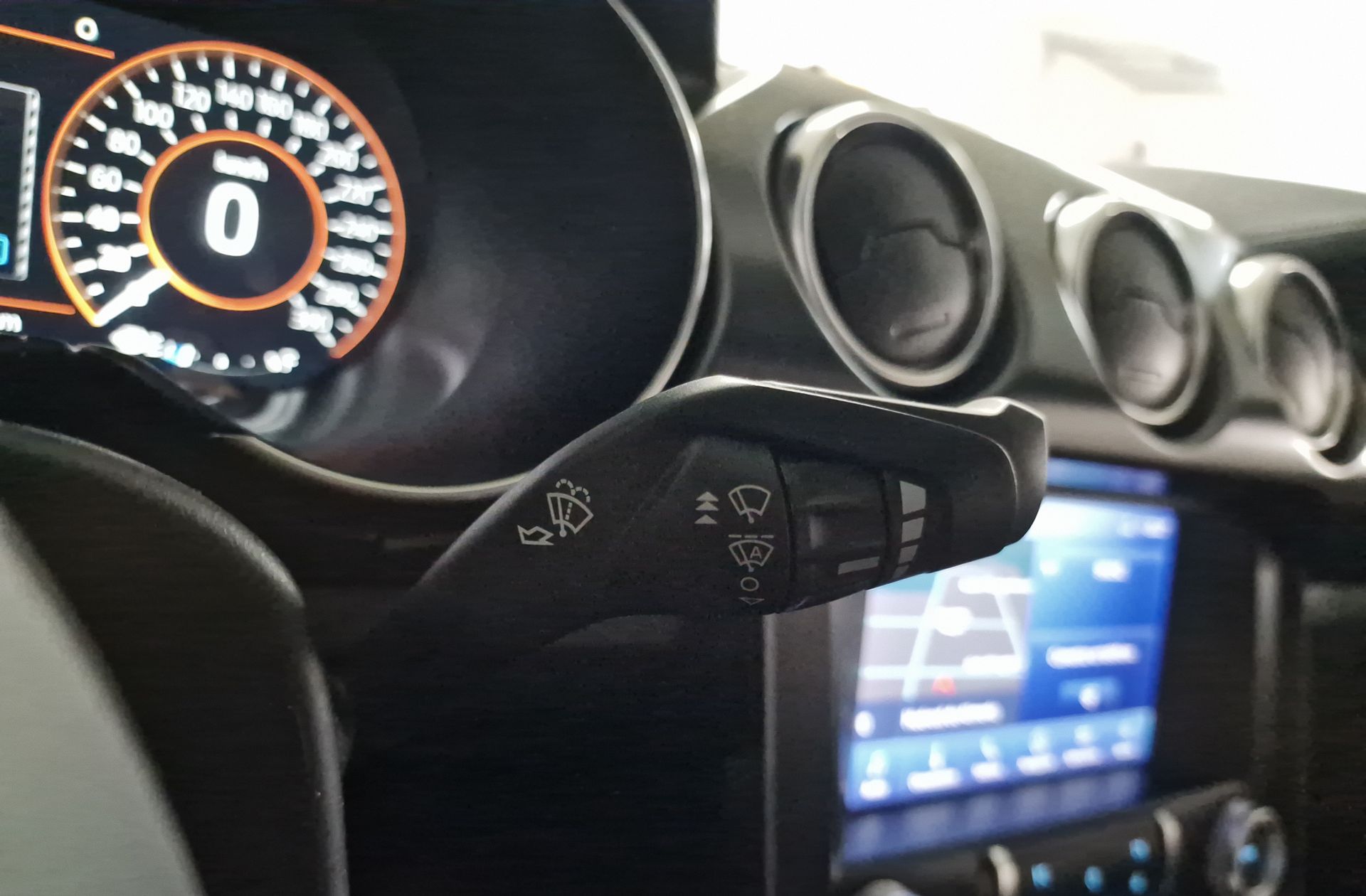 Ford Mustang 5.0 Ti-VCT Coupe Mach I - foto 32