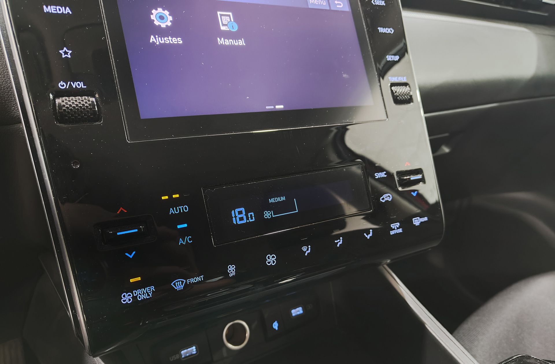 Hyundai Tucson 1.6 T-GDi PHEV Maxx 4x4 - foto 31