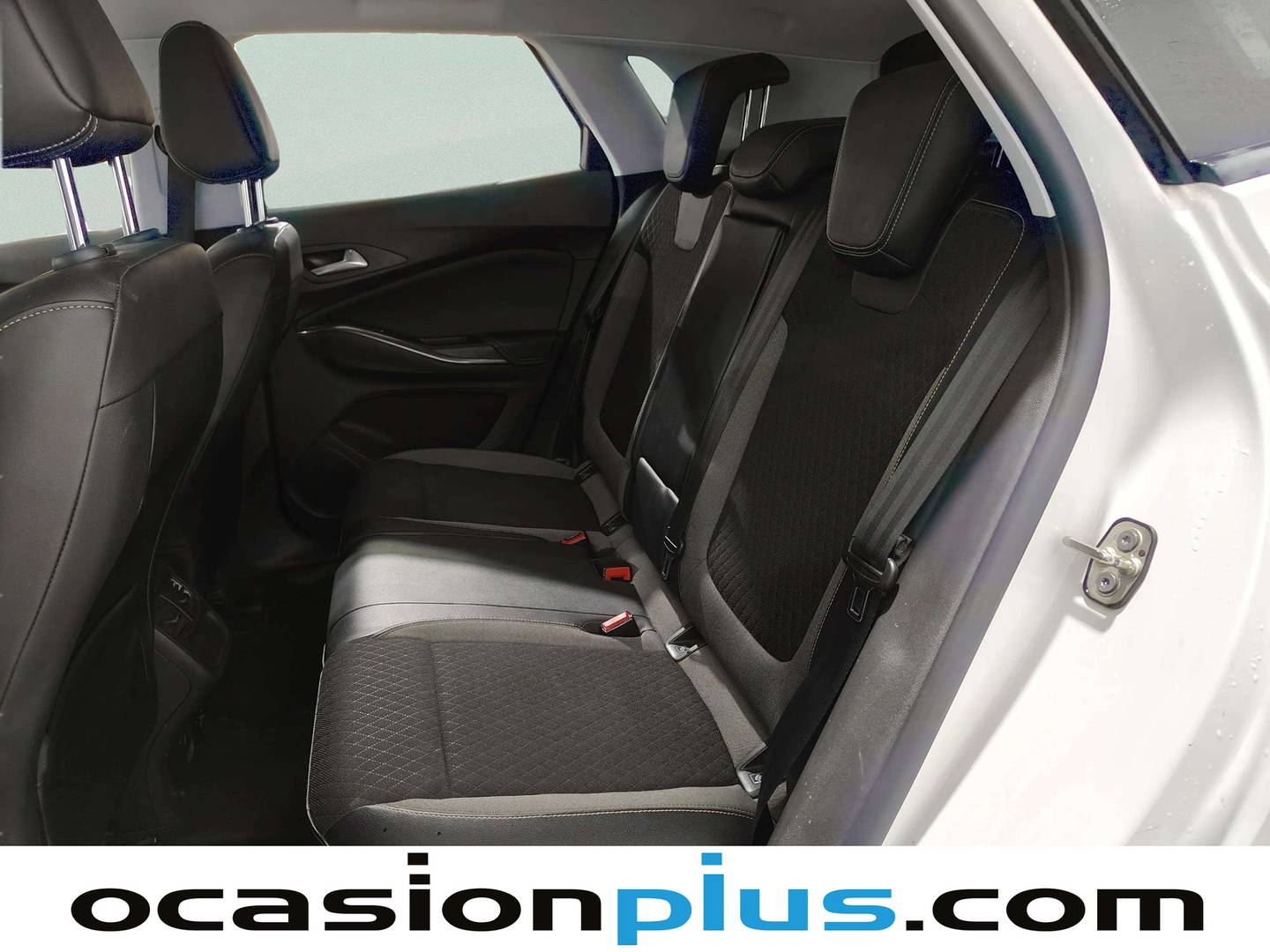 Foto Opel Grandland X Opel Grandland X 1.6 CDTi Excellence Auto (120 CV)