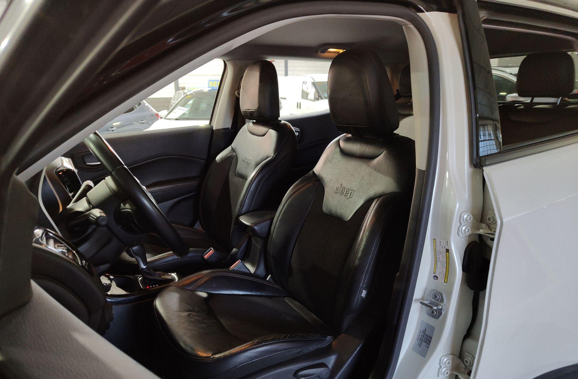 Jeep Compass 2.0 MultiJet Limited 4x4 AD - foto 11