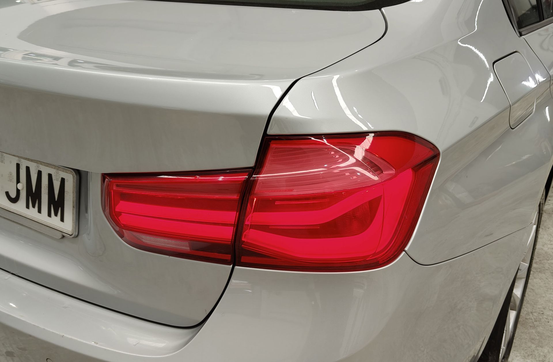 BMW Serie 3 318d - foto 15