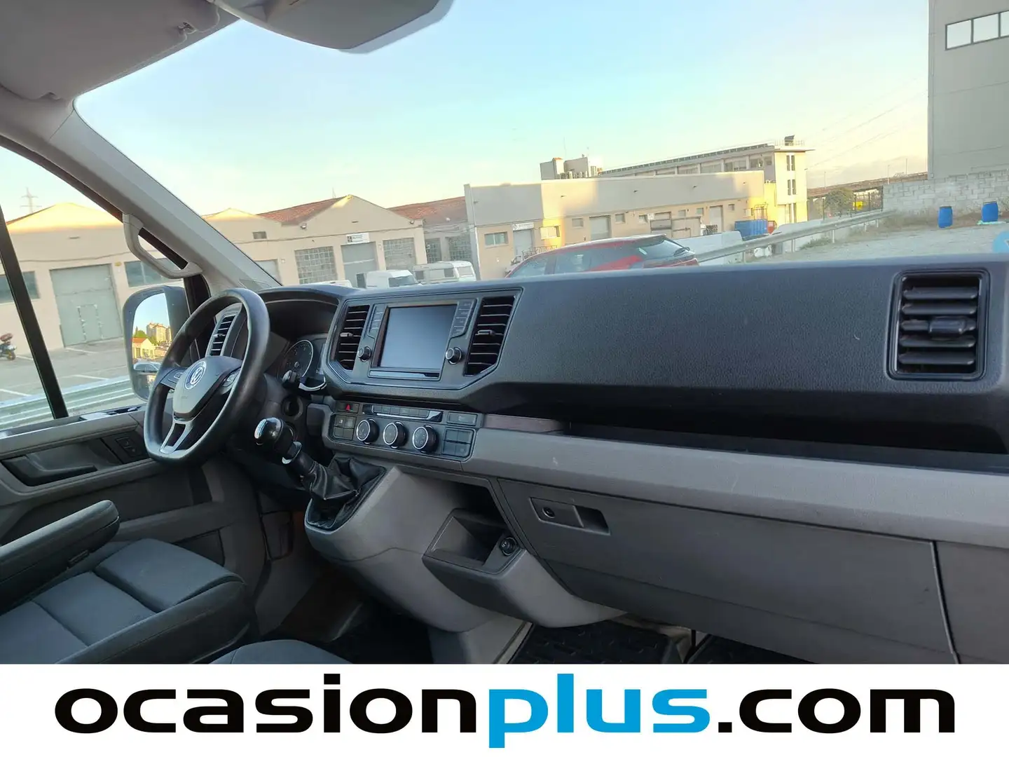 Foto Volkswagen Crafter Volkswagen Crafter Furgon Batalla Media TN 2.0 TDI L3H2 (140 CV) 3.500