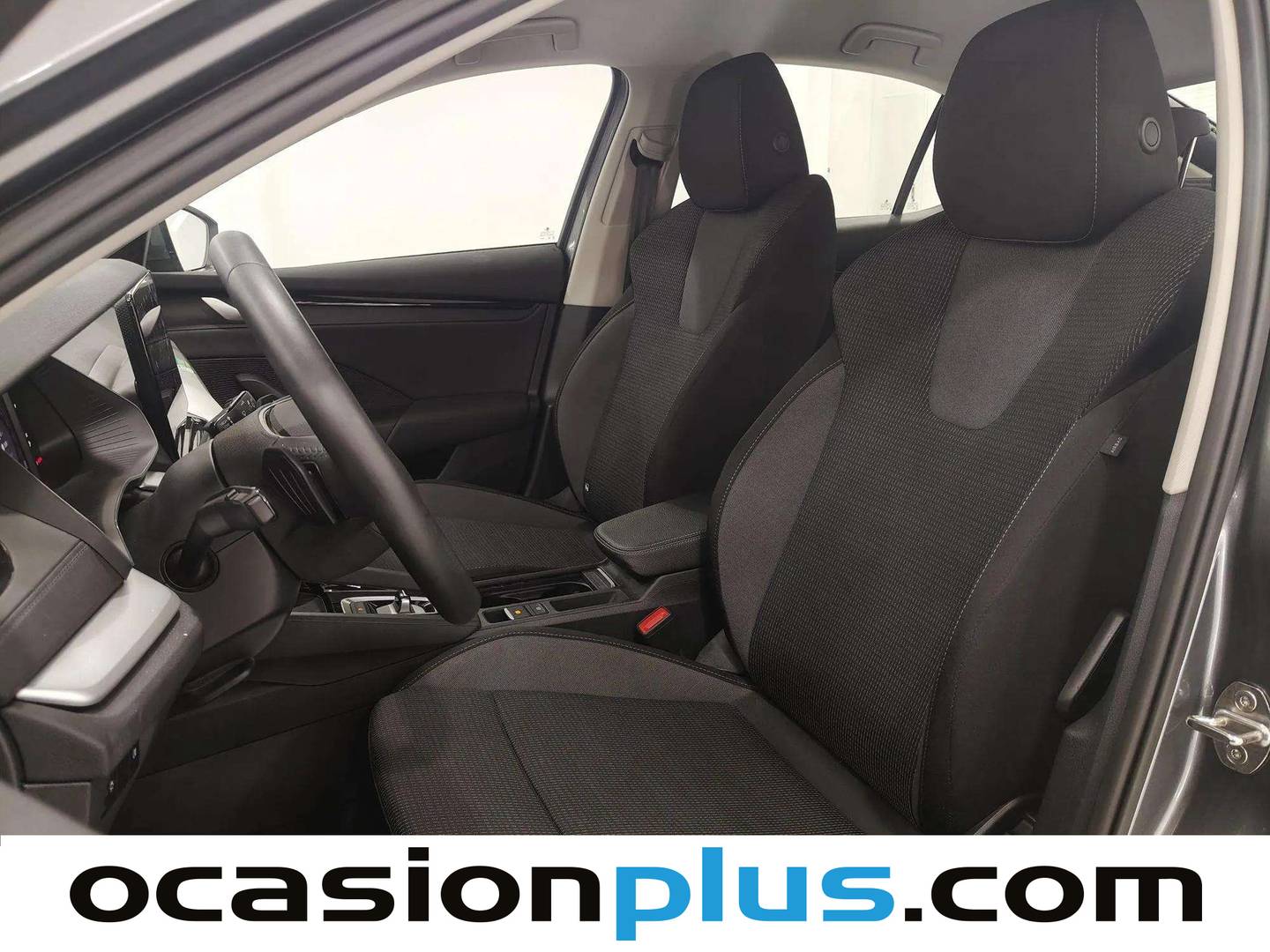 Foto asientos delanteros Skoda Octavia Skoda Octavia 1.5 TSI m-HEV Selection DSG (150 CV)