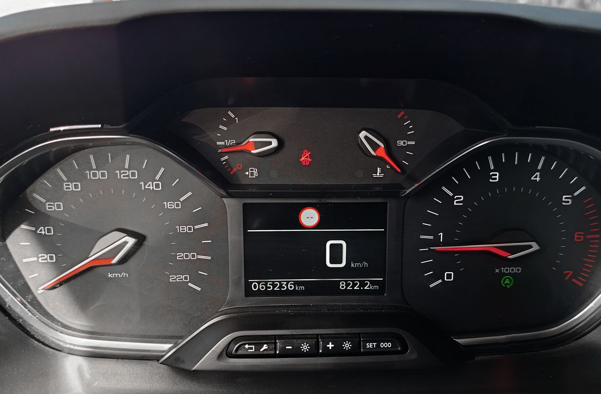 Peugeot Rifter BlueHDi 130 Allure Standard - foto 26