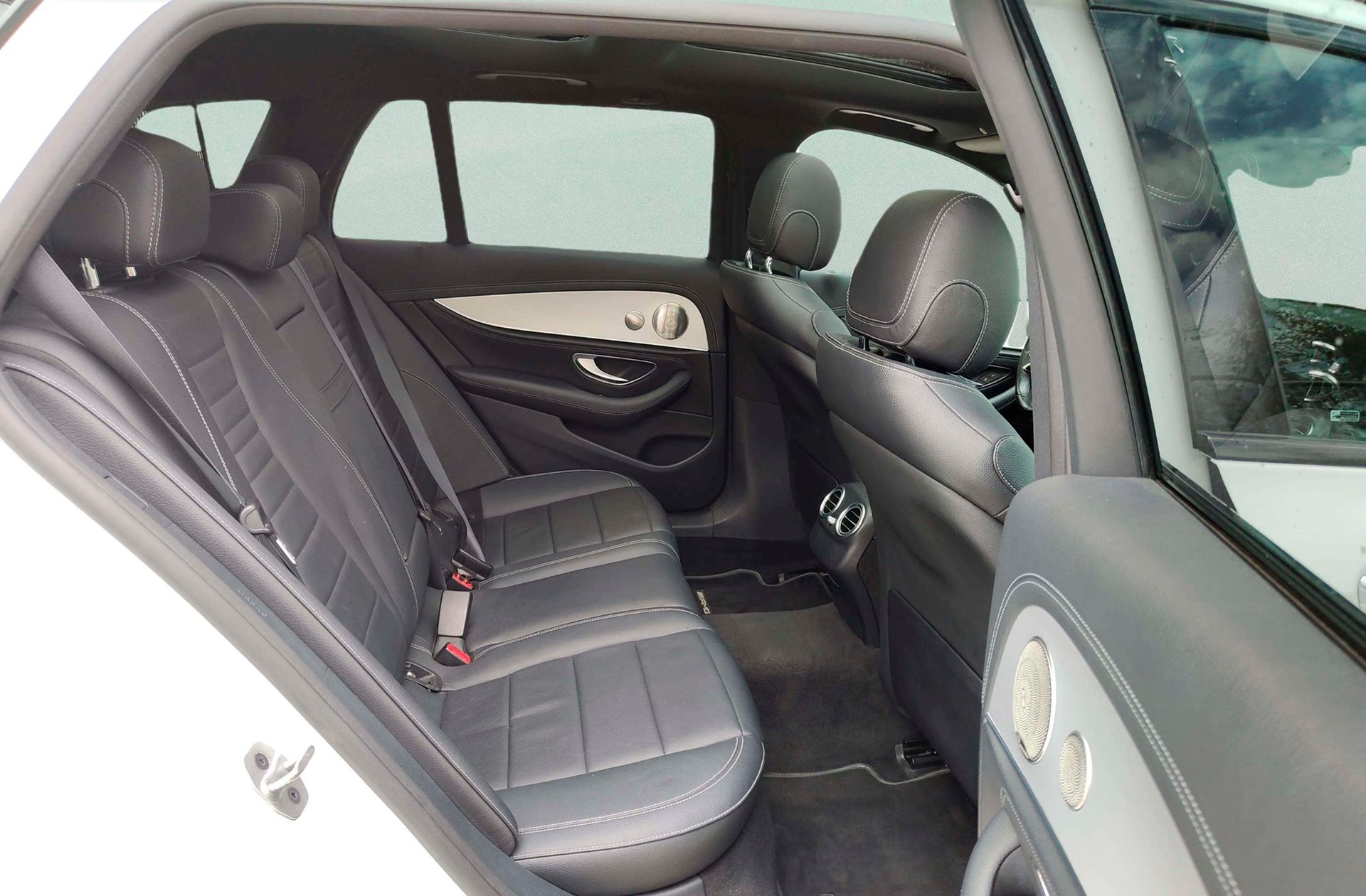 Mercedes-Benz Clase E E 220 d Estate Pack AMG - foto 23