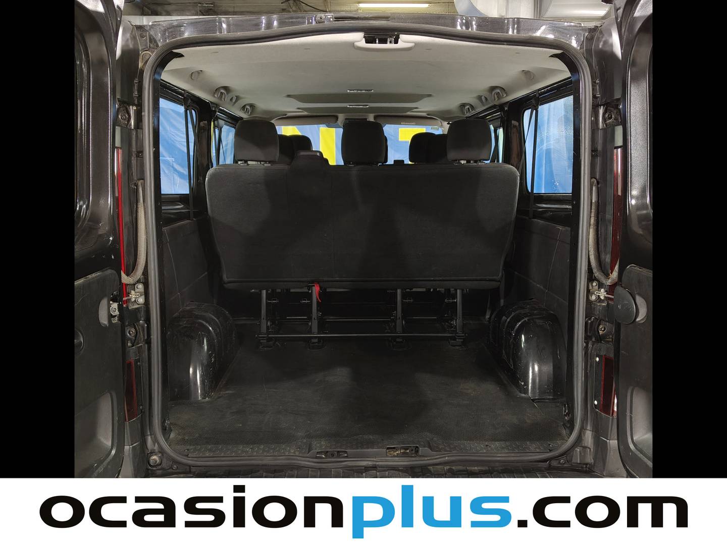 Foto Nissan Primastar Nissan Primastar 2.0 dCi L2H1 Go (150 CV) 9 Plazas siete plazas