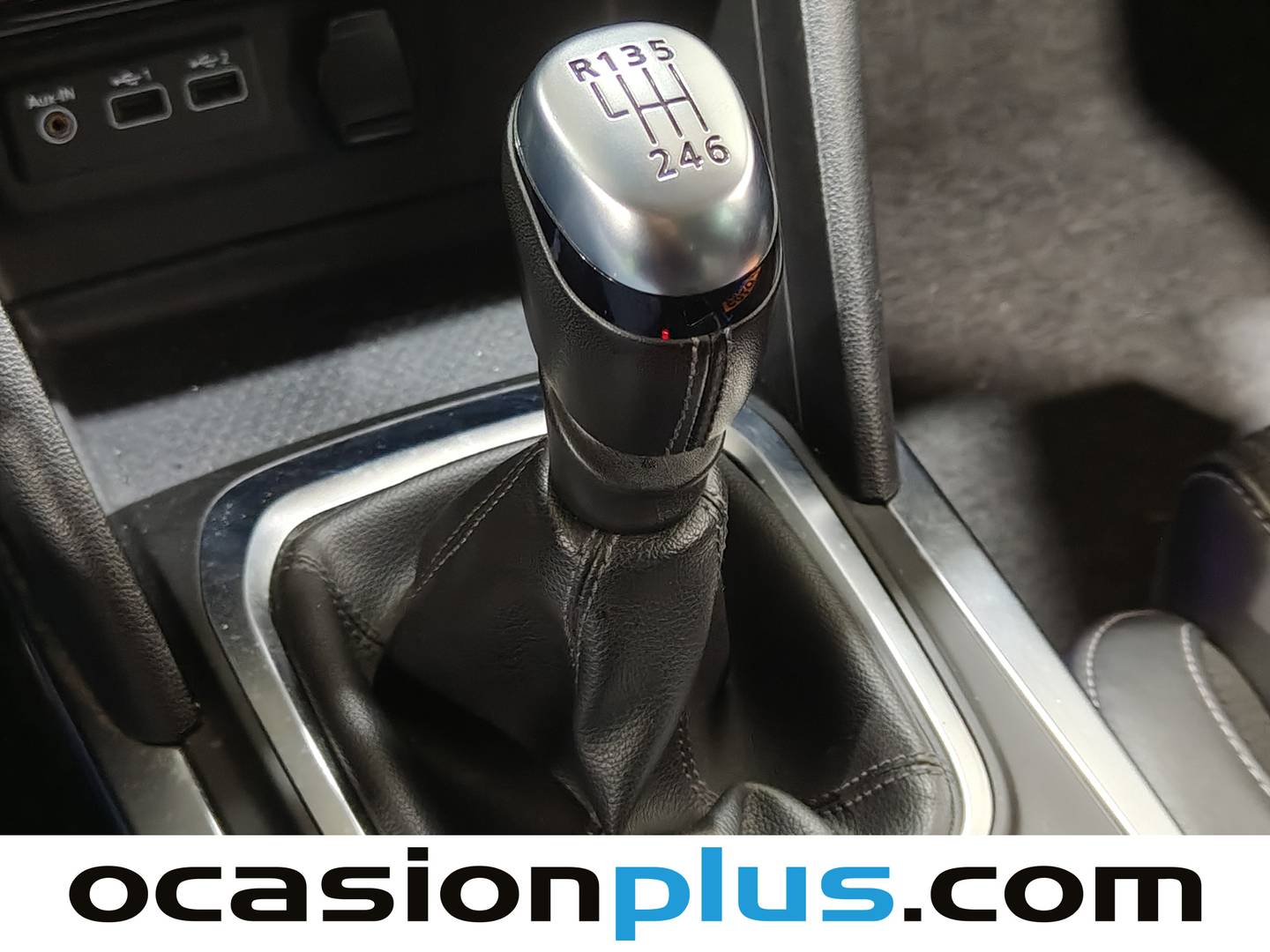 Foto Renault Mégane Renault Megane Zen TCe (140 CV) GPF