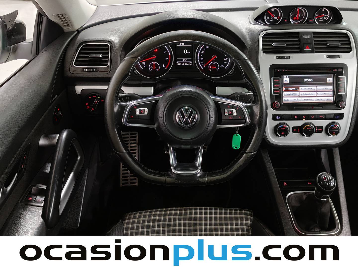 Volkswagen Scirocco Volkswagen Scirocco R-Line 1.4 TSI BMT (125 CV) de segunda mano