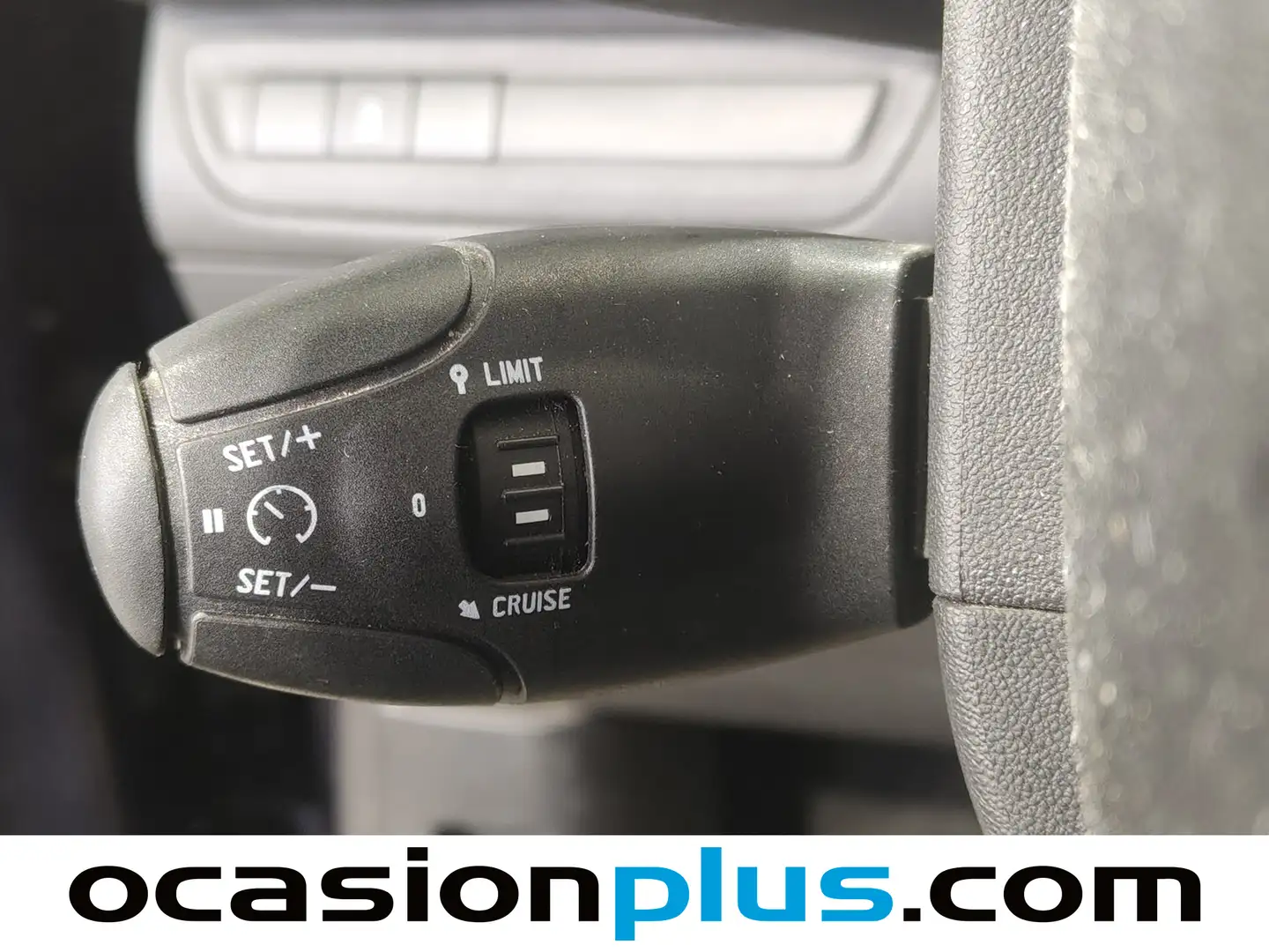 Foto Peugeot 208 Peugeot 208 1.6 BlueHDi Style (100 CV)