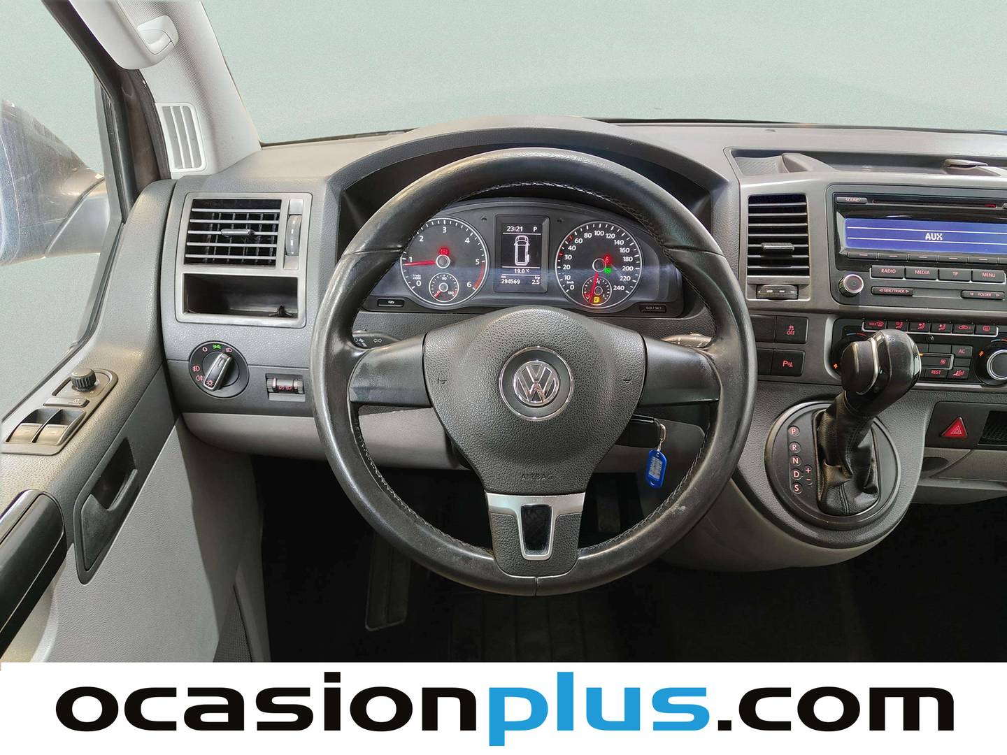 Volkswagen Caravelle Volkswagen Caravelle Comfortline Batalla Corta 2.0 BiTDI 4Motion (180 CV) DSG 9 Plazas diésel