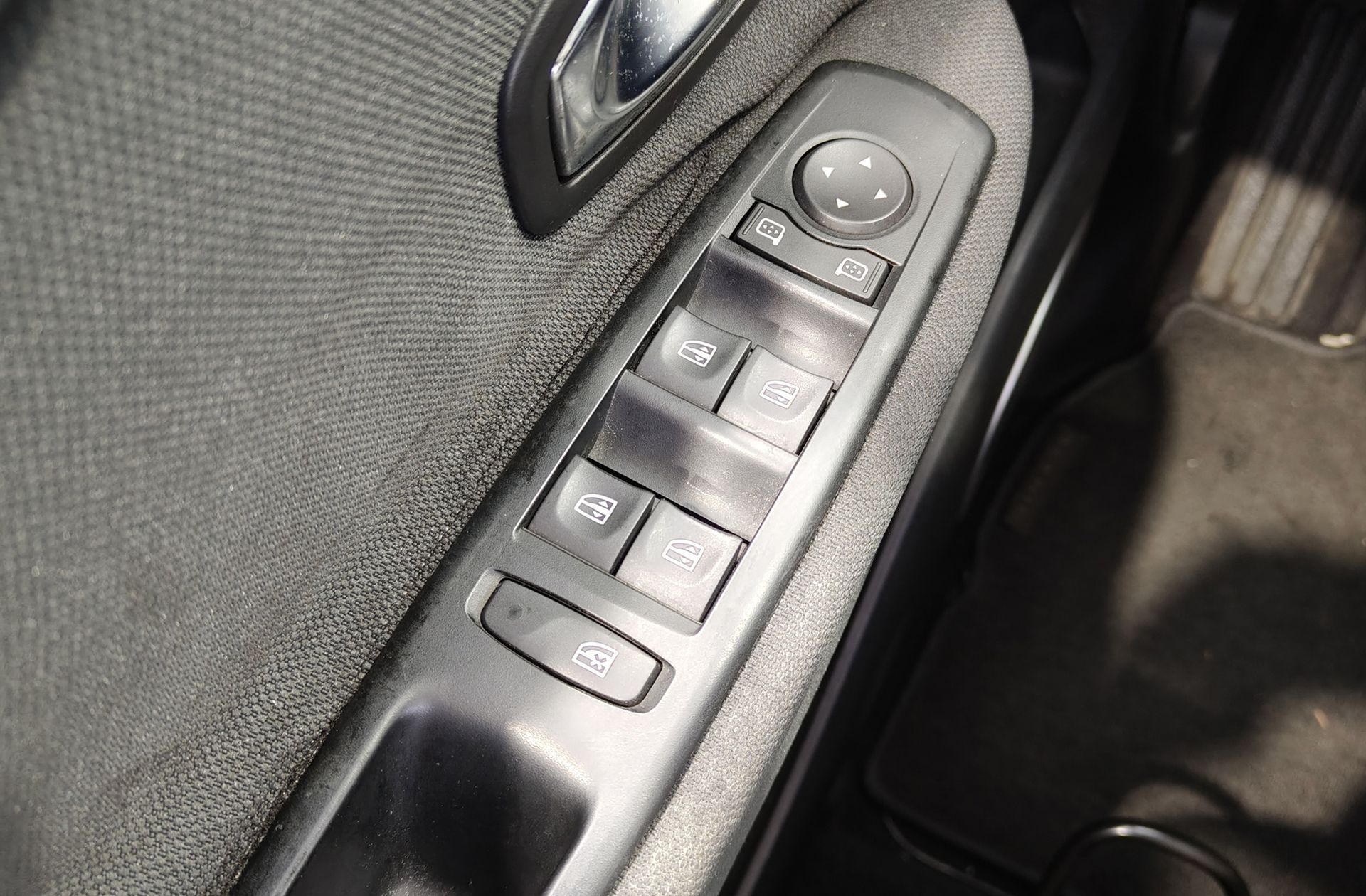 Renault Grand Scénic Dynamique dCi - foto 33