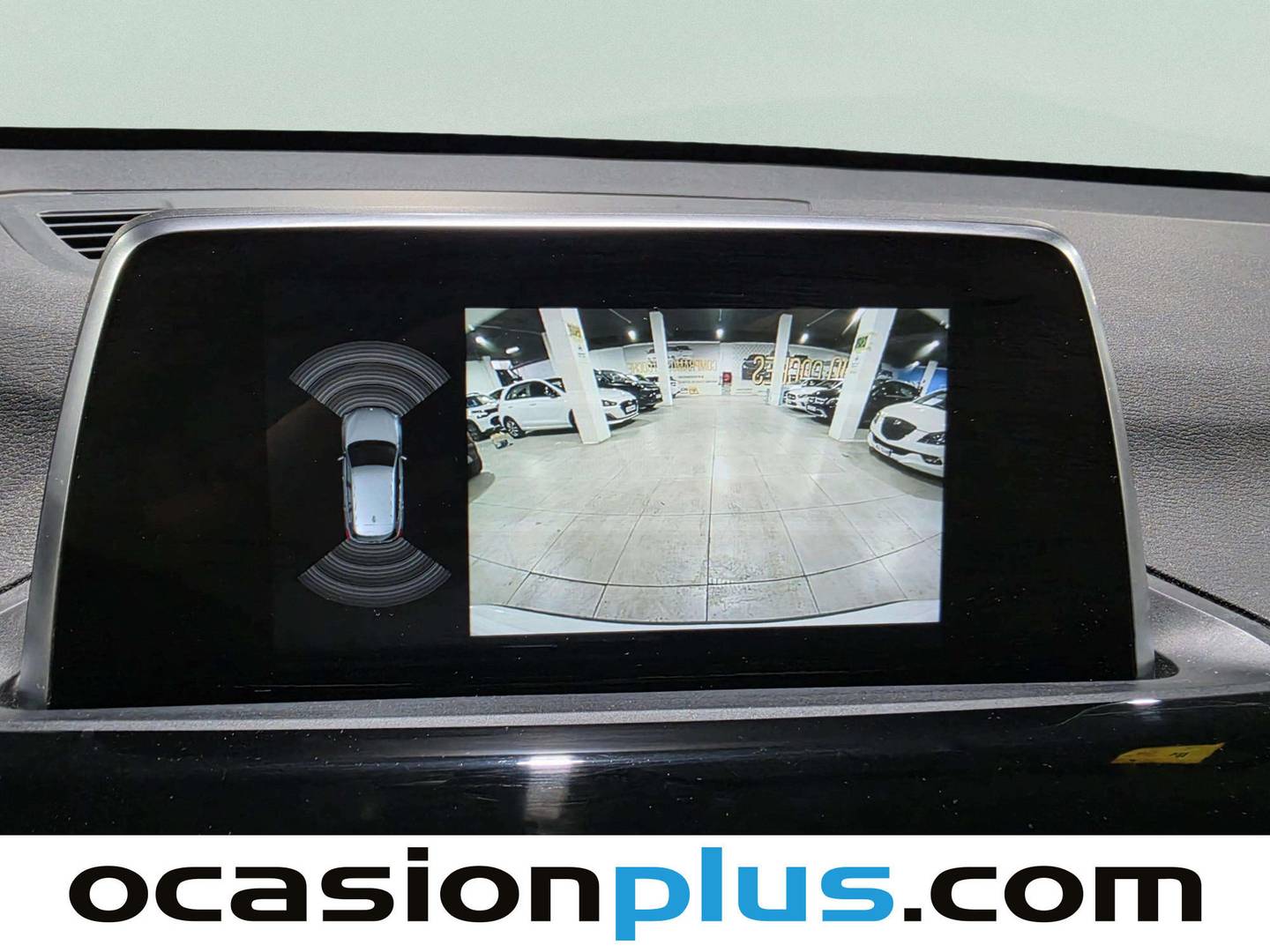 Equipamiento del BMW X1 BMW X1 sDrive18d Business (150 CV)
