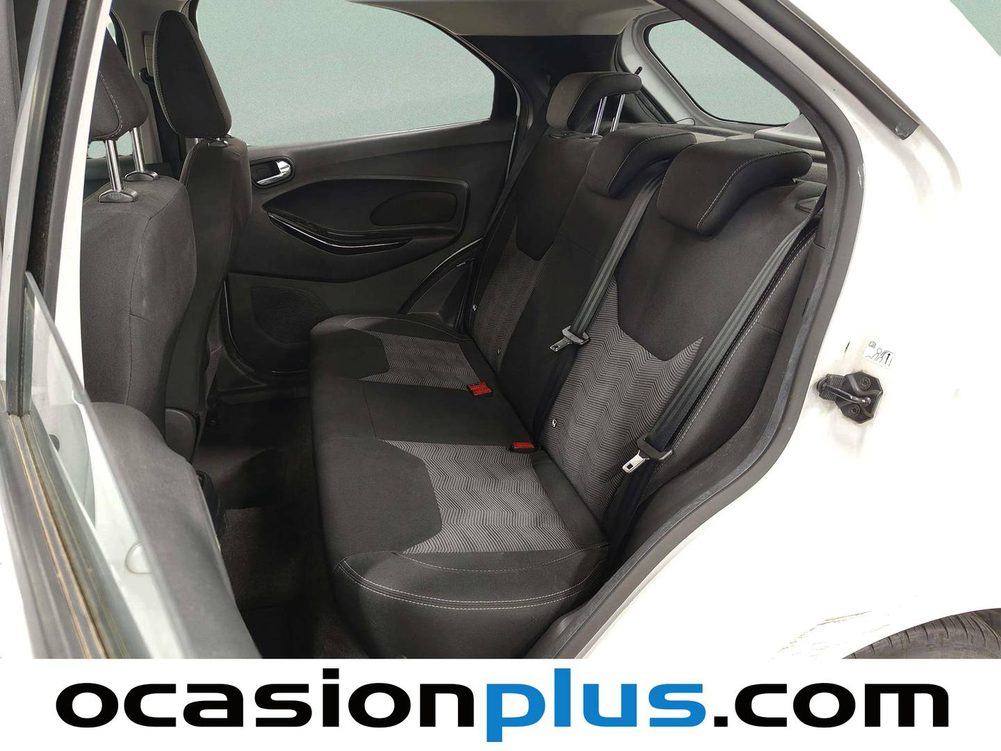 Foto asientos traseros Ford Ka+ Ford Ka+ 1.2 Ti-VCT Ultimate (85 CV)