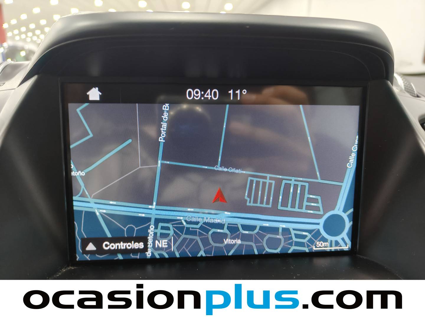 Equipamiento del Ford Kuga Ford Kuga 2.0 TDCI Business 4x2 S&S (150 CV)