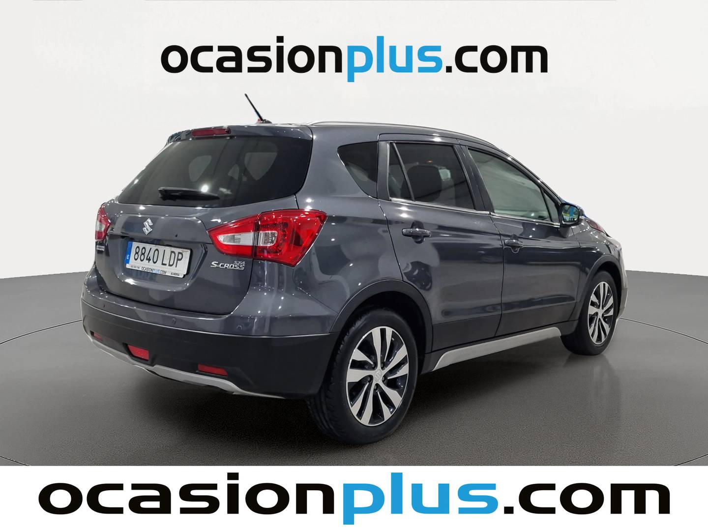 Foto trasera Suzuki S-Cross Suzuki S-Cross 1.4 DITC GLX Auto (140 CV) derecha