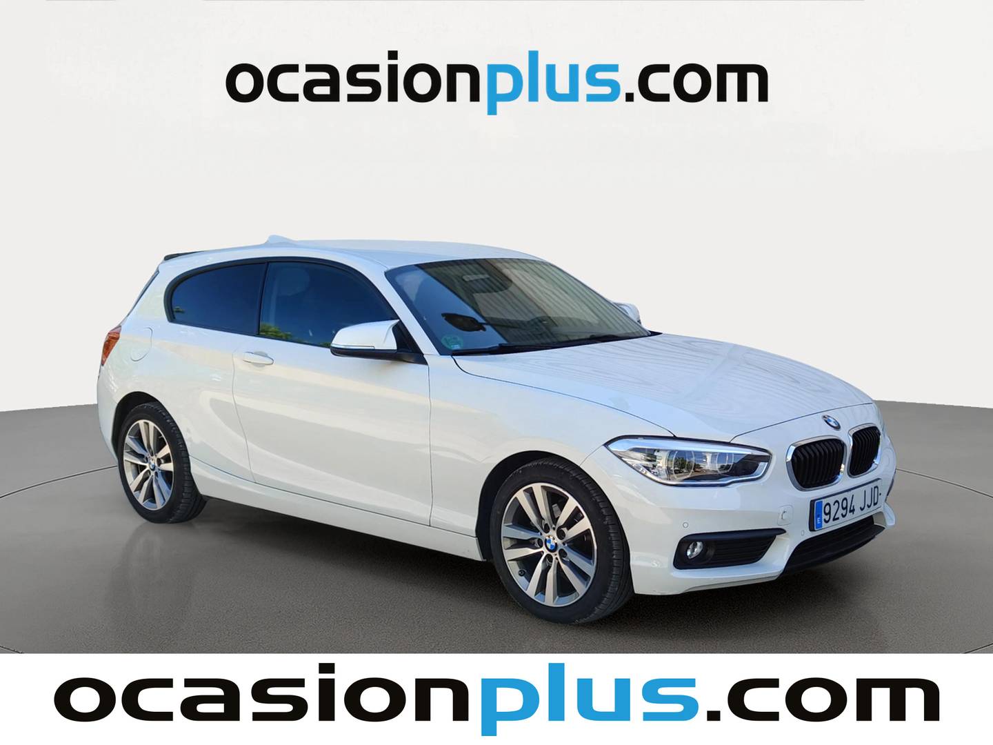 Foto delantera BMW Serie 1 BMW Serie 1 118d  (150 CV) derecha