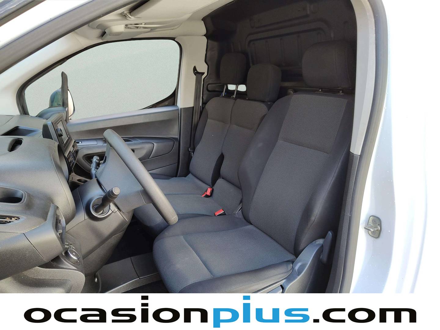 Foto asientos delanteros Opel Combo Opel Combo Cargo Cargo 1.5 TD L H1 1000kg (102 CV)