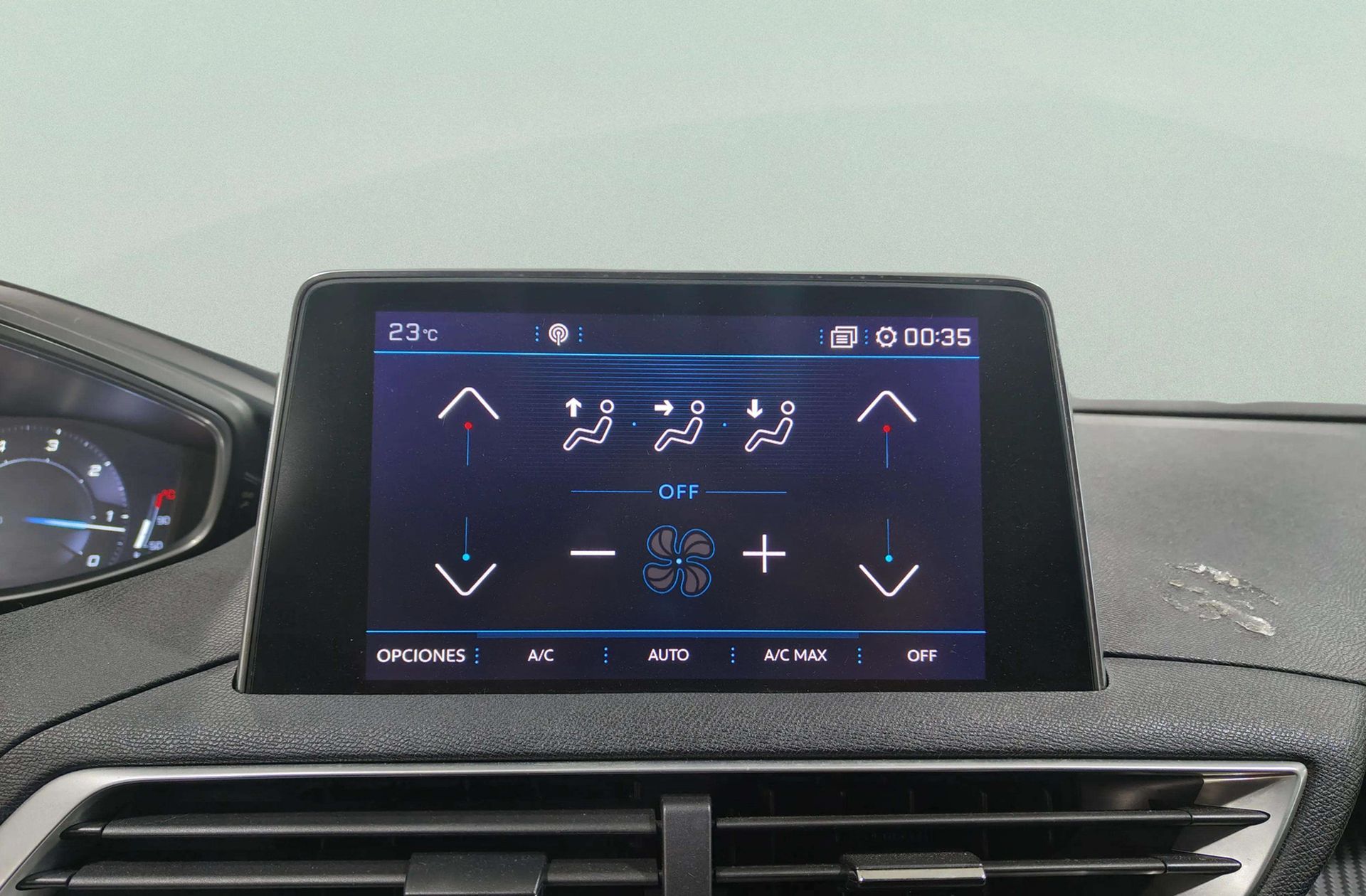 Peugeot 5008 1.6L BlueHDi Active EAT6 7 plazas - foto 35