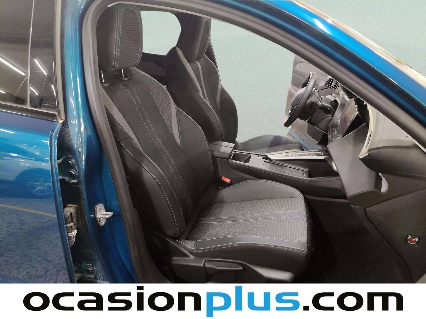 Peugeot 408 Peugeot 408 Allure Hybrid 145 eDCS6 (145 CV) km 0